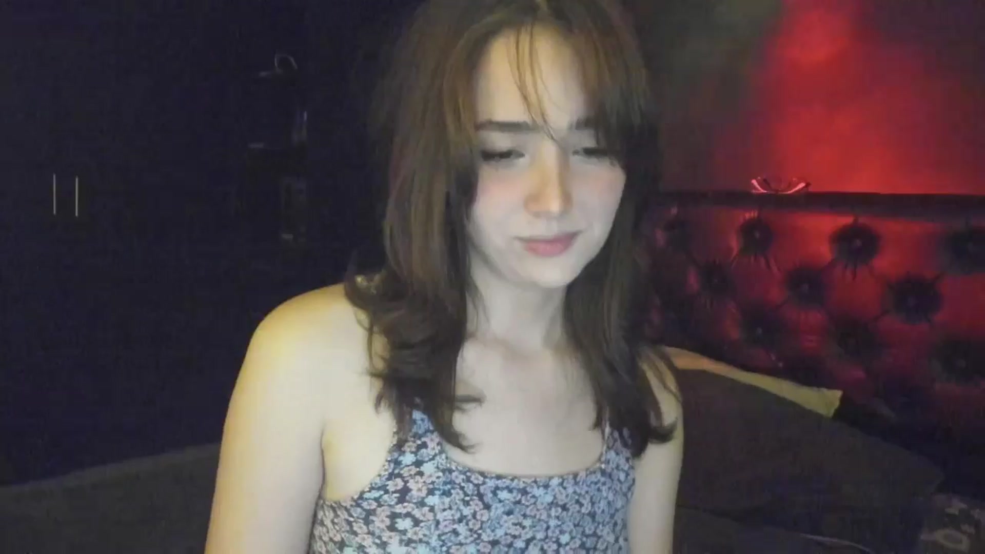 Gallery image thumbnail from Thewhitegirl's myfreecams stream on, 08/15/2025, 05:49 image 15 of 20