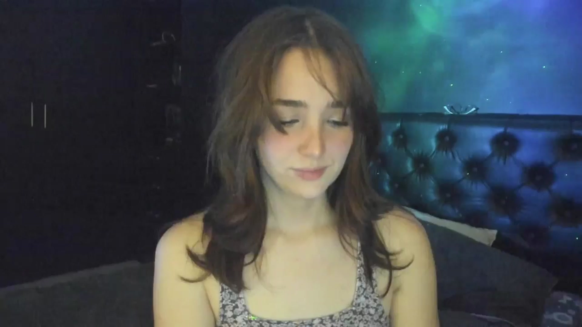 Gallery image thumbnail from Thewhitegirl's myfreecams stream on, 08/15/2025, 05:49 image 9 of 20