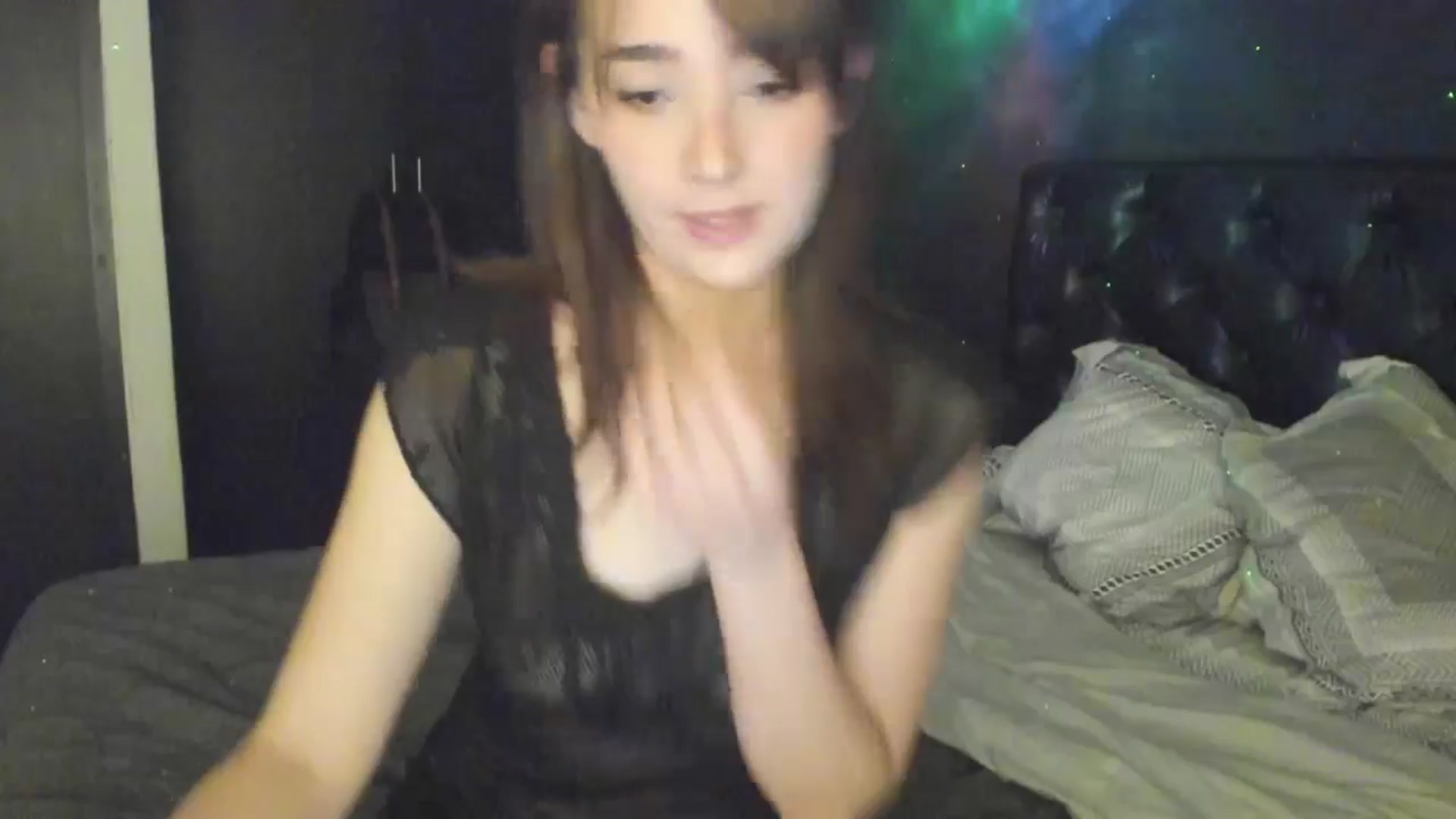 Gallery image thumbnail from Thewhitegirl's myfreecams stream on, 08/24/2025, 04:30 image 10 of 20