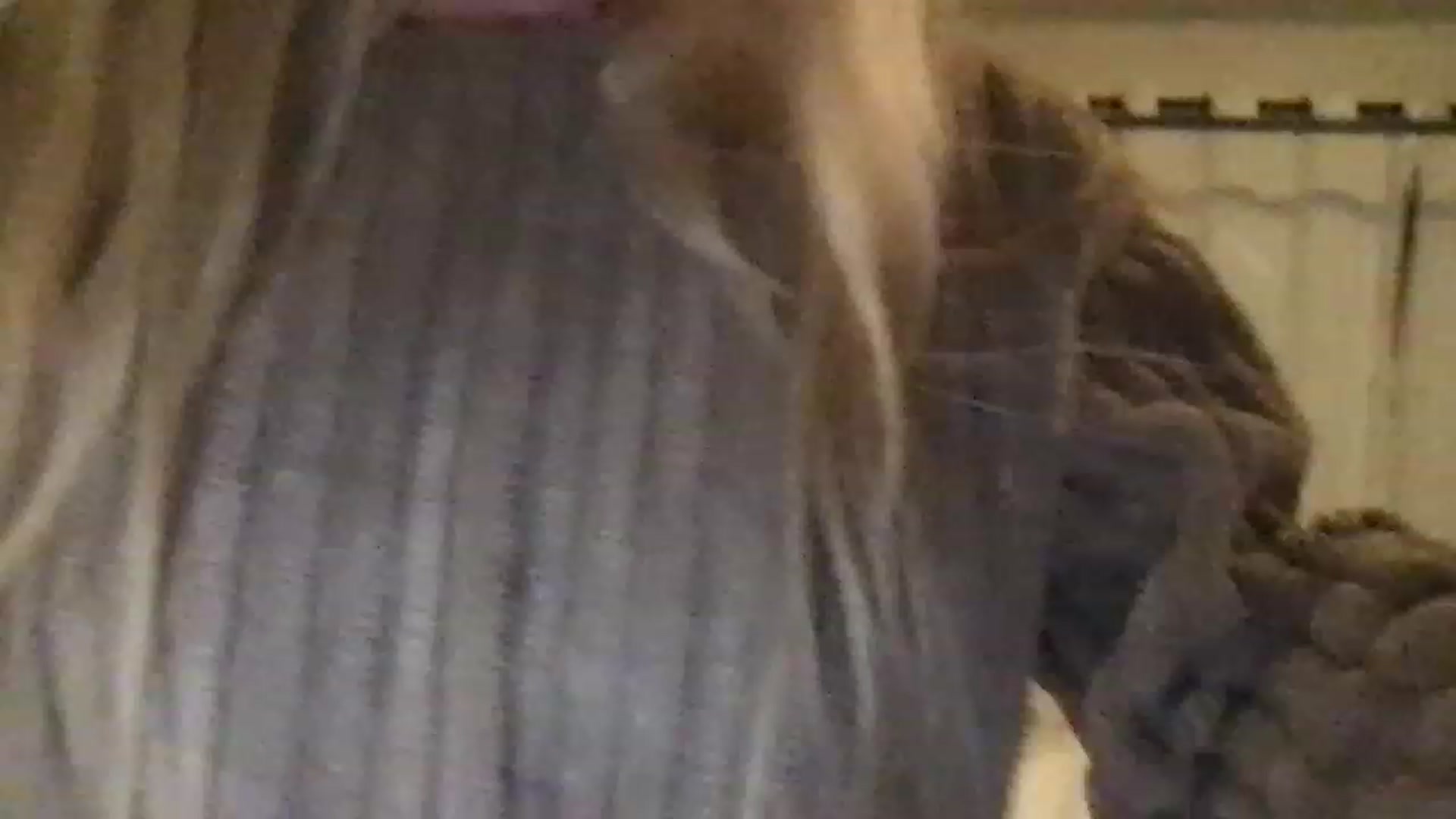 Gallery image thumbnail from Thezabrina's myfreecams stream on, 11/29/2022, 02:54 image 11 of 20