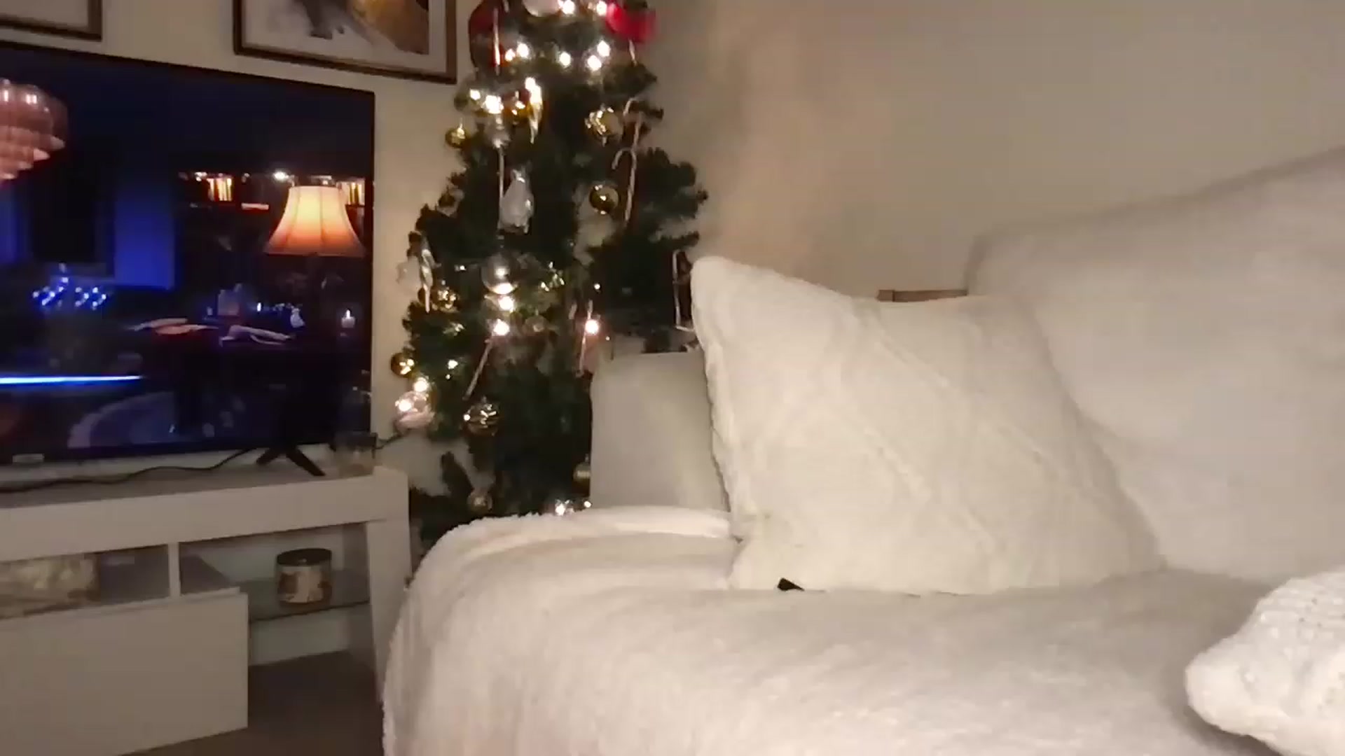 Gallery image thumbnail from Thezabrina's myfreecams stream on, 12/29/2022, 02:39 image 8 of 20