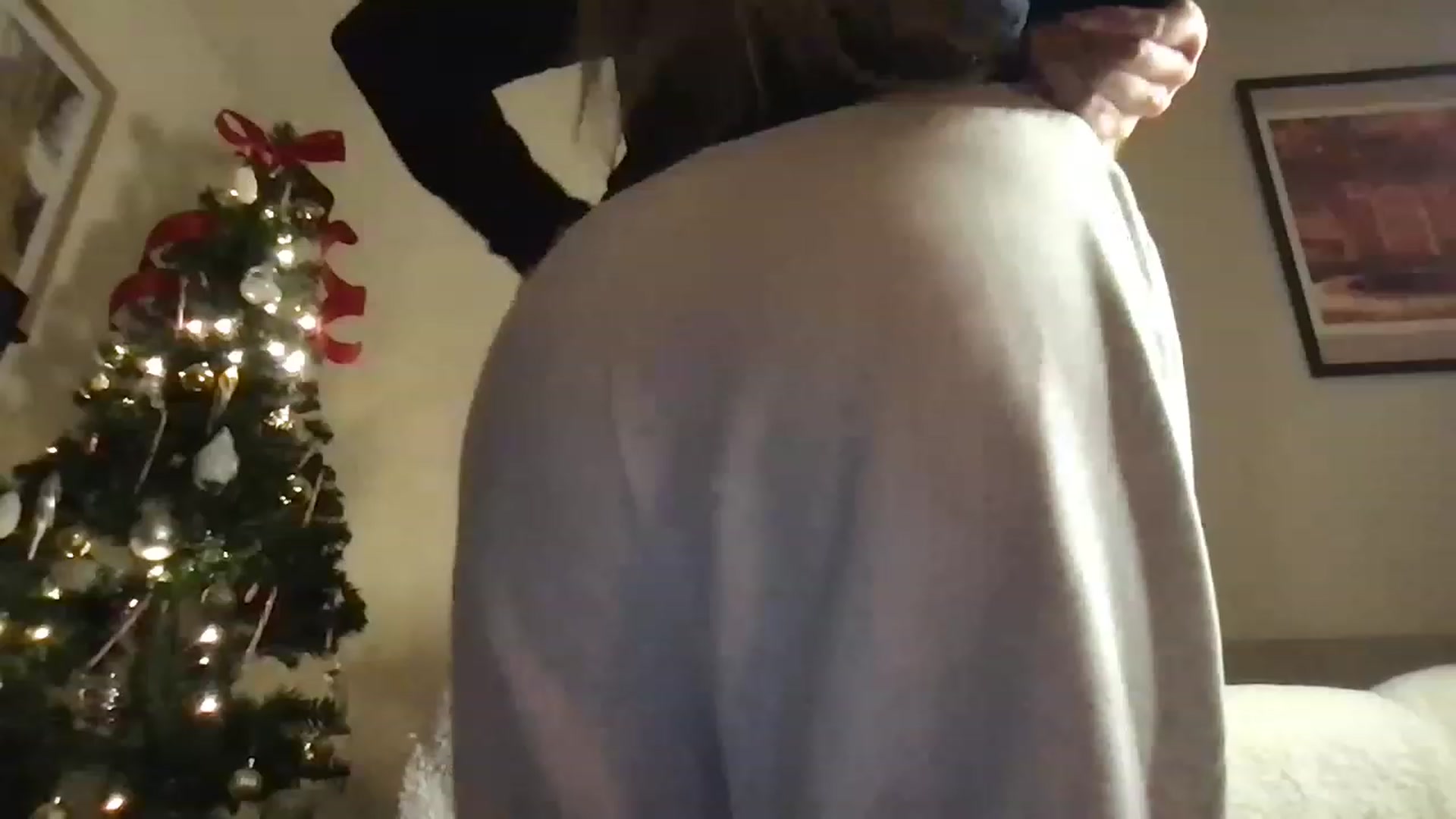 Gallery image thumbnail from Thezabrina's myfreecams stream on, 12/29/2022, 04:30 image 10 of 20