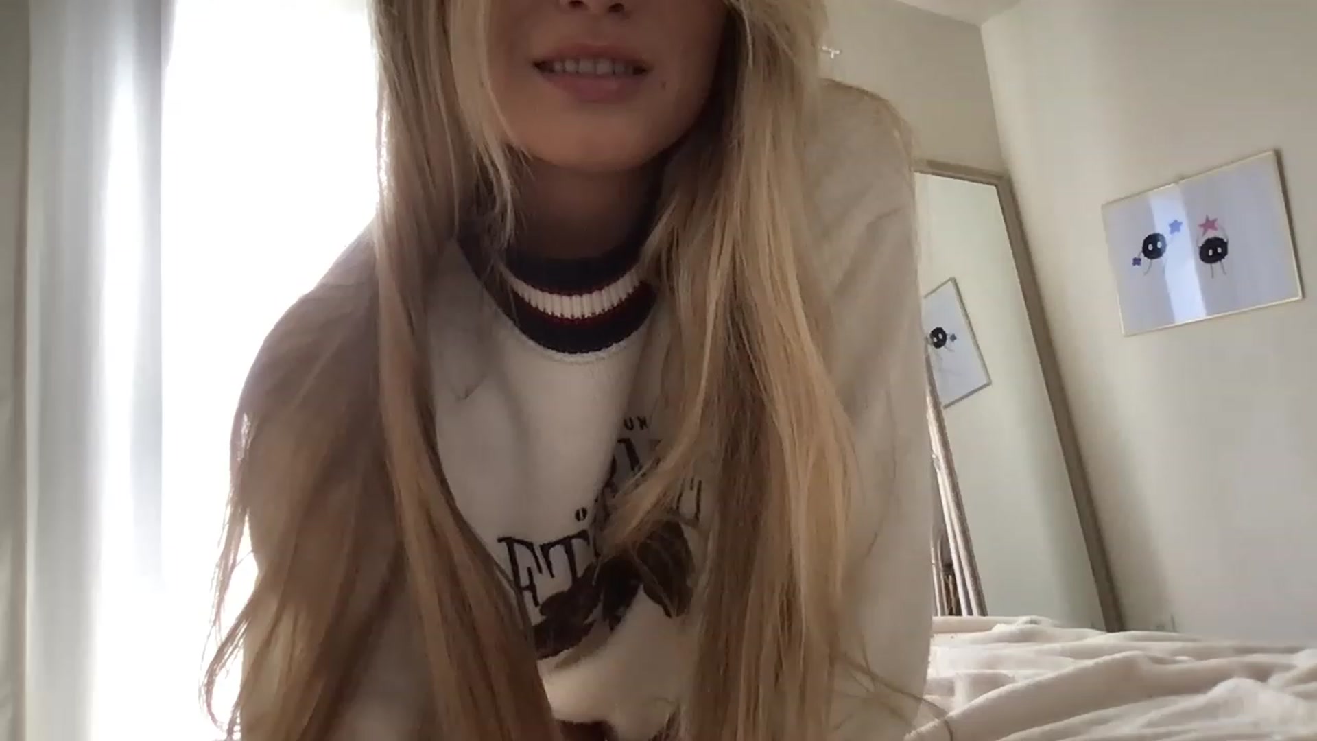 Gallery image thumbnail from Thezabrina's myfreecams stream on, 02/09/2023, 22:32 image 3 of 20