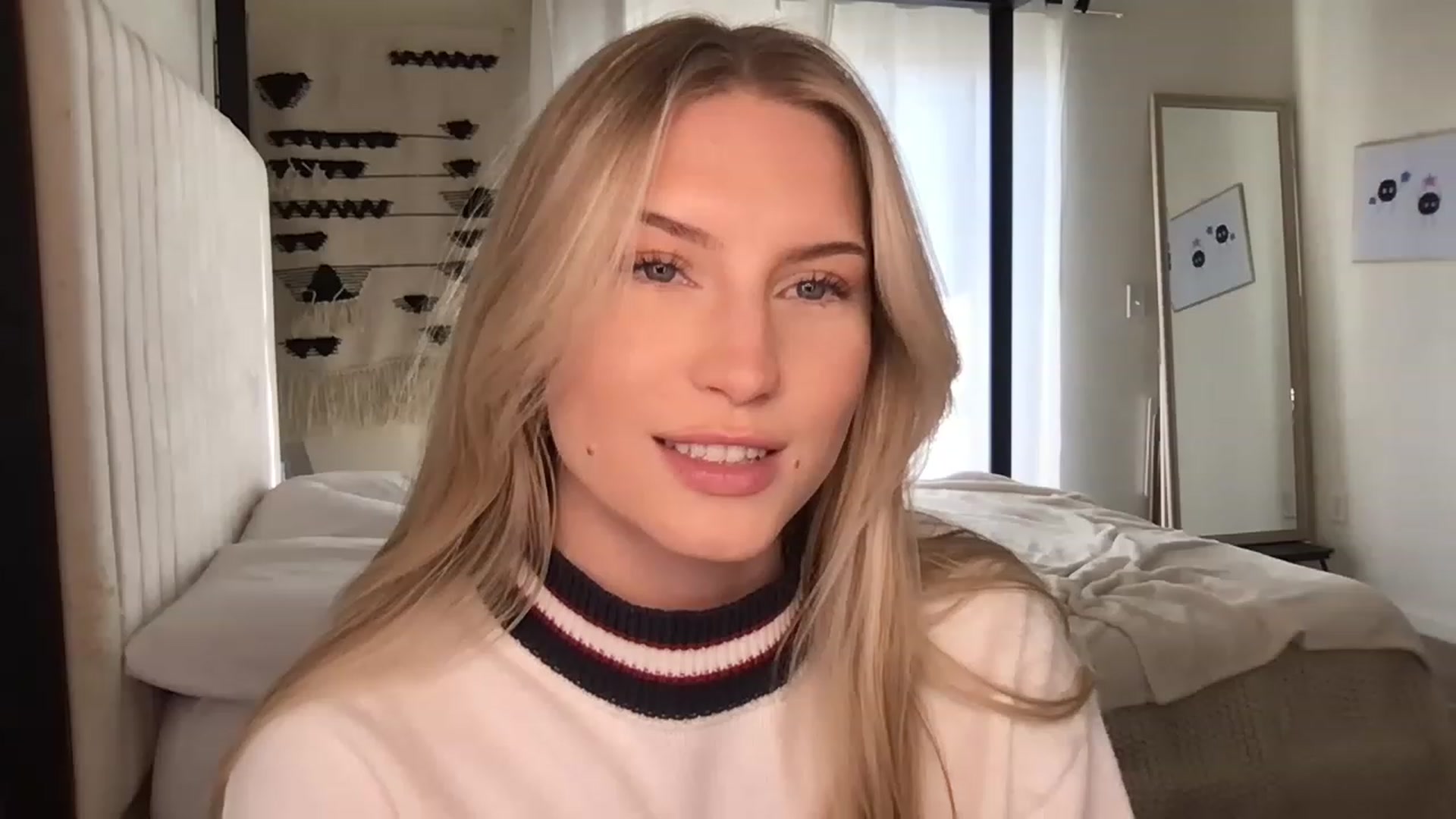 Gallery image thumbnail from Thezabrina's myfreecams stream on, 02/09/2023, 23:46 image 7 of 20