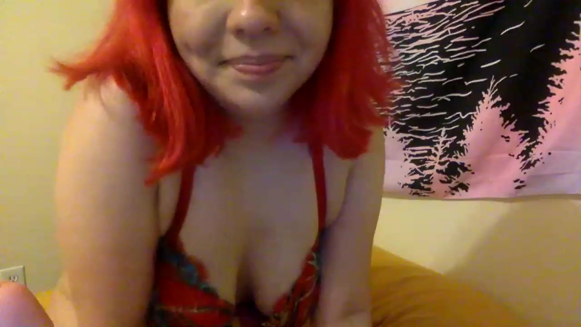 Gallery image thumbnail from ThiqqCutie's myfreecams stream on, 01/07/2023, 10:45 image 17 of 20