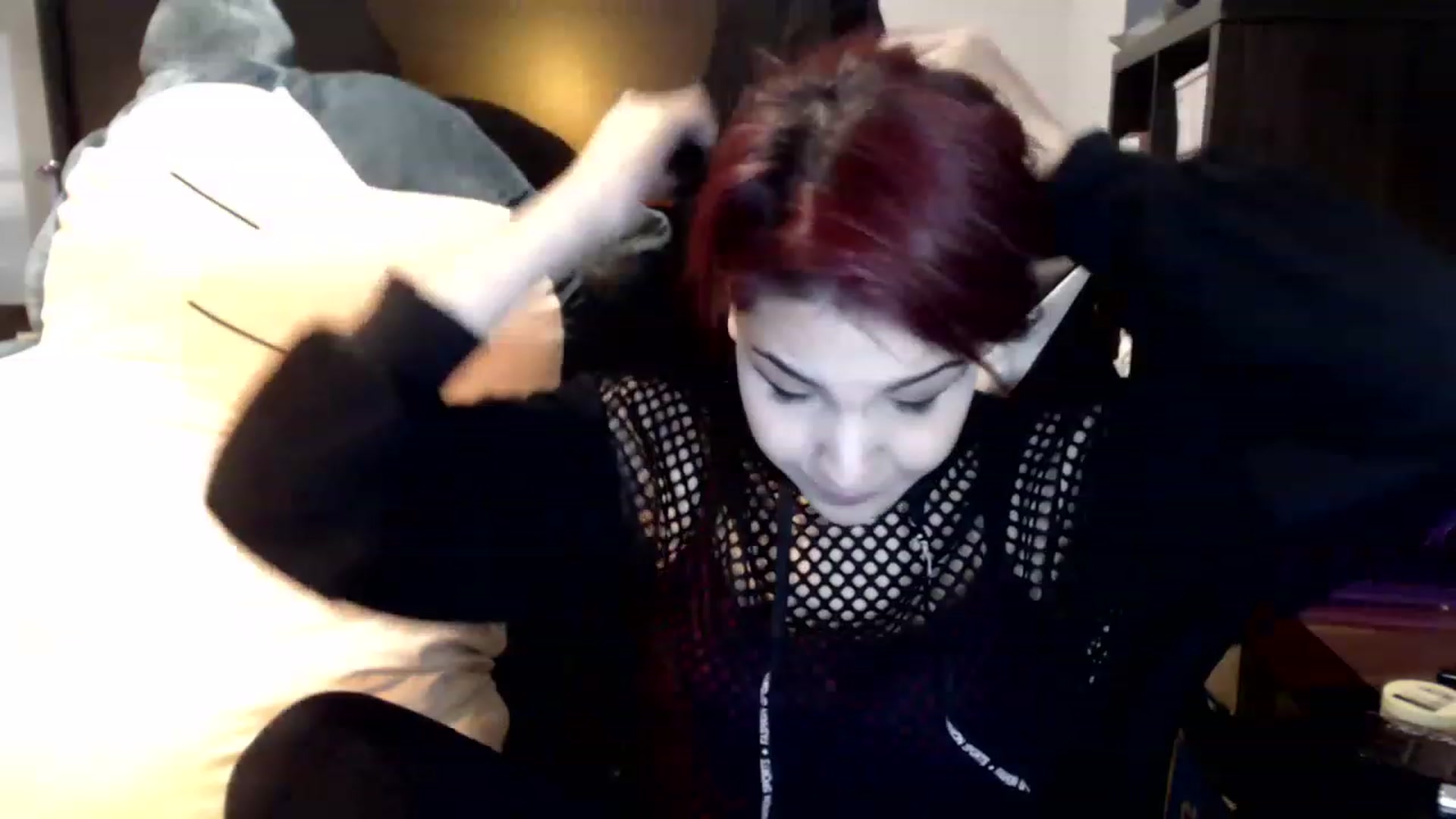 Gallery image thumbnail from ThirstyCara's myfreecams stream on, 07/04/2023, 01:03 image 9 of 20