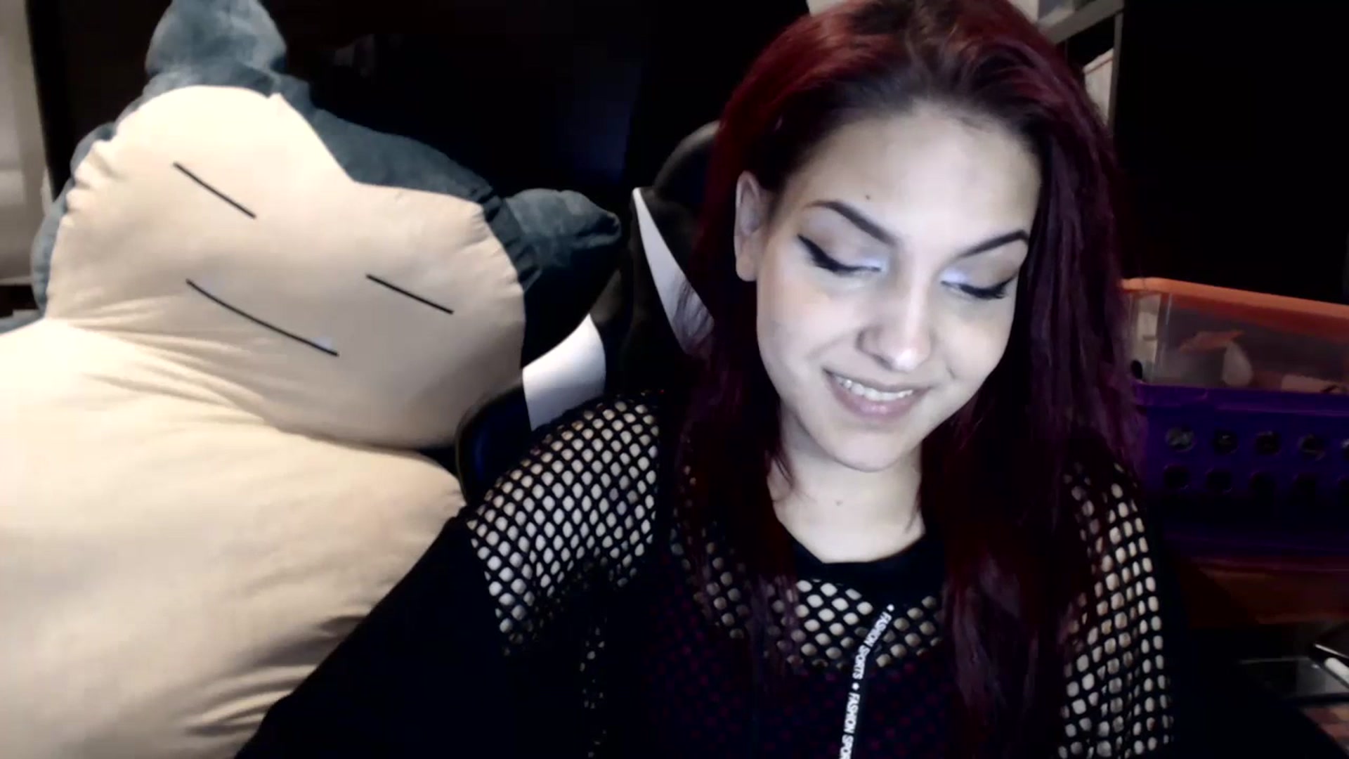 Gallery image thumbnail from ThirstyCara's myfreecams stream on, 07/07/2023, 09:03 image 12 of 20