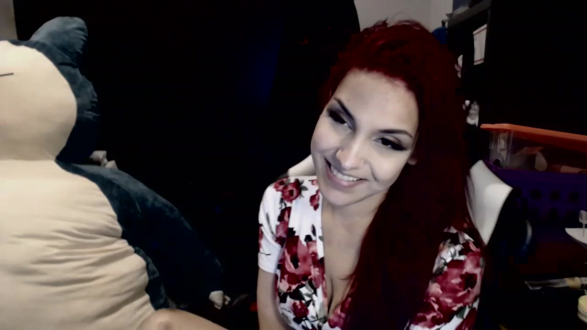 Gallery image thumbnail from ThirstyCara's myfreecams stream on, 07/31/2023, 08:11 image 13 of 20