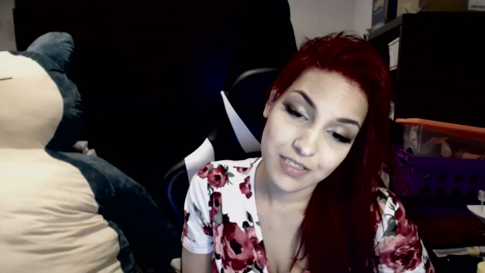 Gallery image thumbnail from ThirstyCara's myfreecams stream on, 07/31/2023, 08:11 image 6 of 20