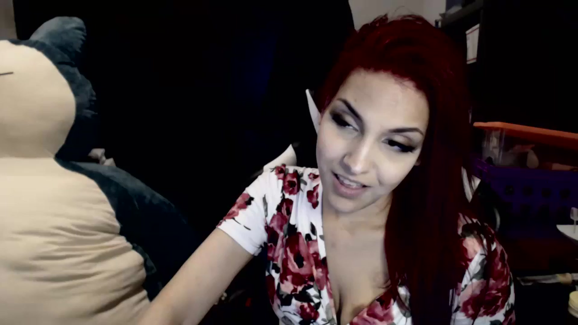 Gallery image thumbnail from ThirstyCara's myfreecams stream on, 07/31/2023, 08:11 image 17 of 20