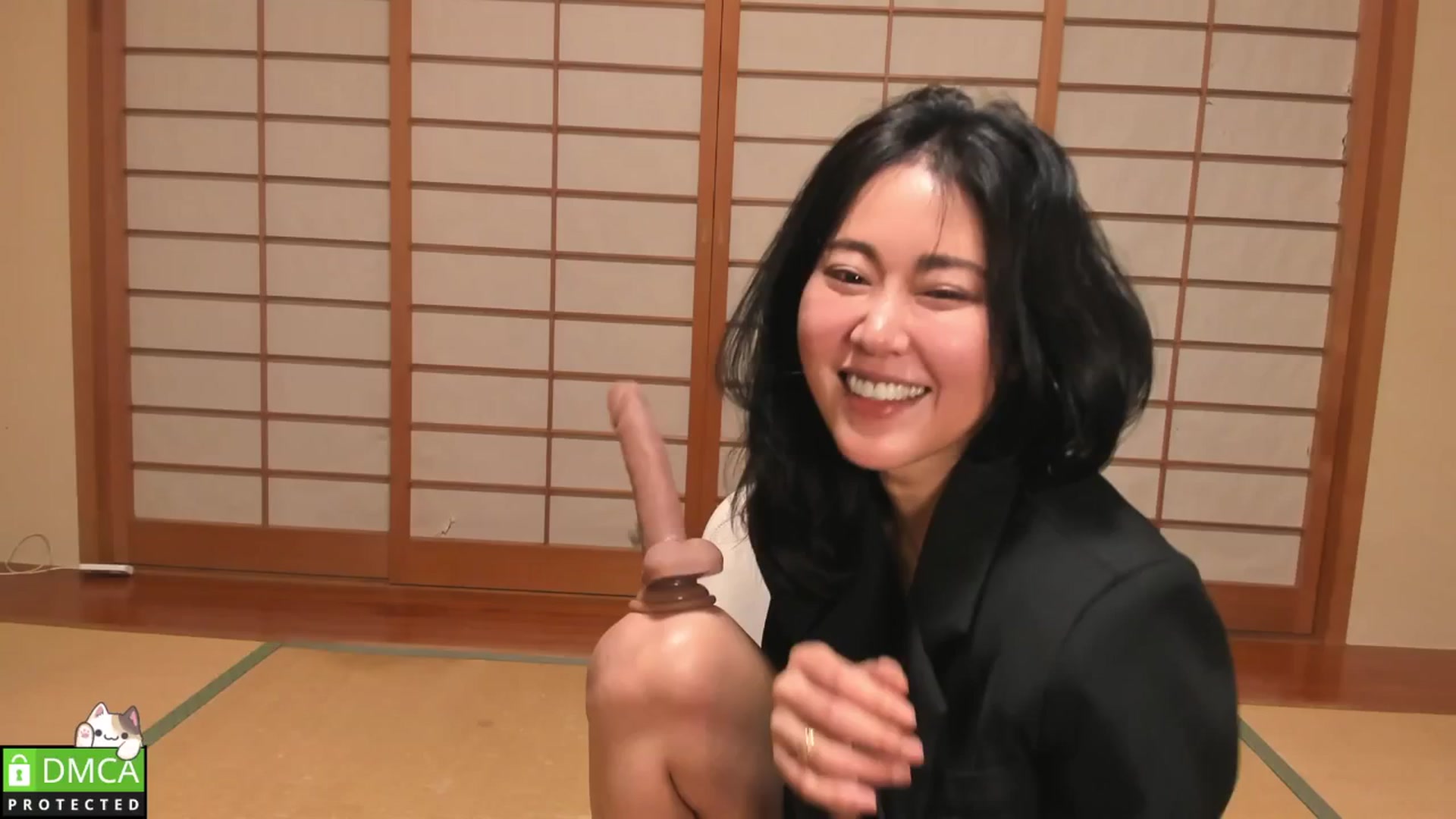 Gallery image thumbnail from ThisIsNanako's myfreecams stream on, 05/25/2025, 17:14 image 11 of 20