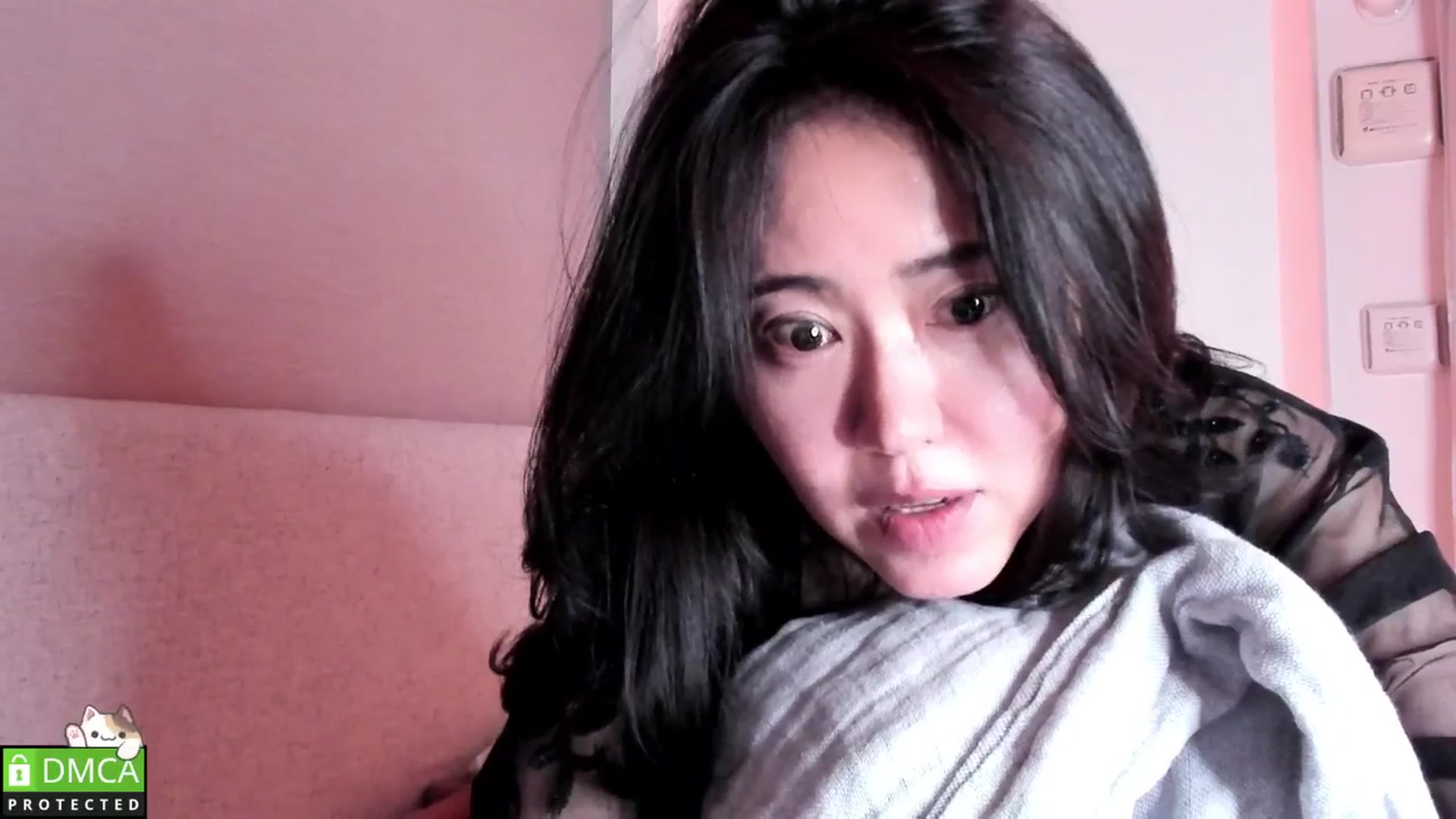 Gallery image thumbnail from ThisIsNanako's myfreecams stream on, 09/20/2025, 20:08 image 10 of 20