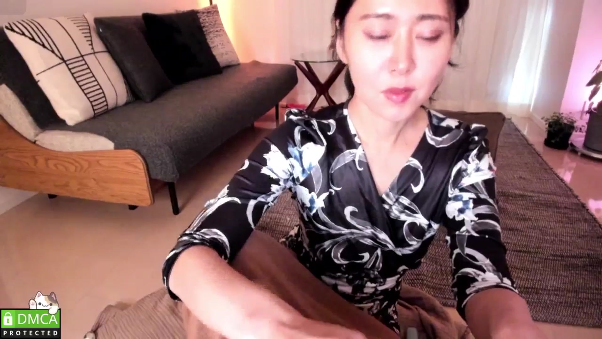 Gallery image thumbnail from ThisIsNanako's myfreecams stream on, 11/16/2025, 24:00 image 17 of 20