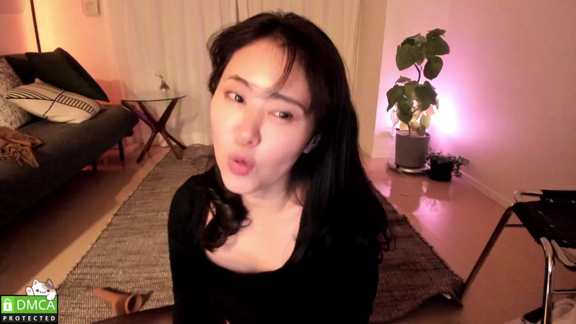 Gallery image thumbnail from ThisIsNanako's myfreecams stream on, 12/31/2025, 17:55 image 14 of 20