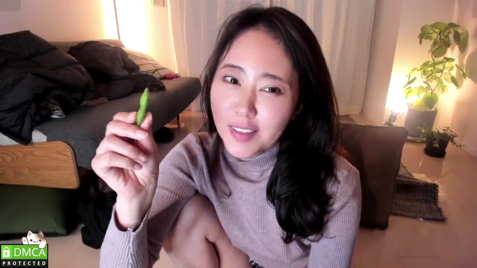 Gallery image thumbnail from ThisIsNanako's myfreecams stream on, 01/15/2026, 14:19 image 5 of 20
