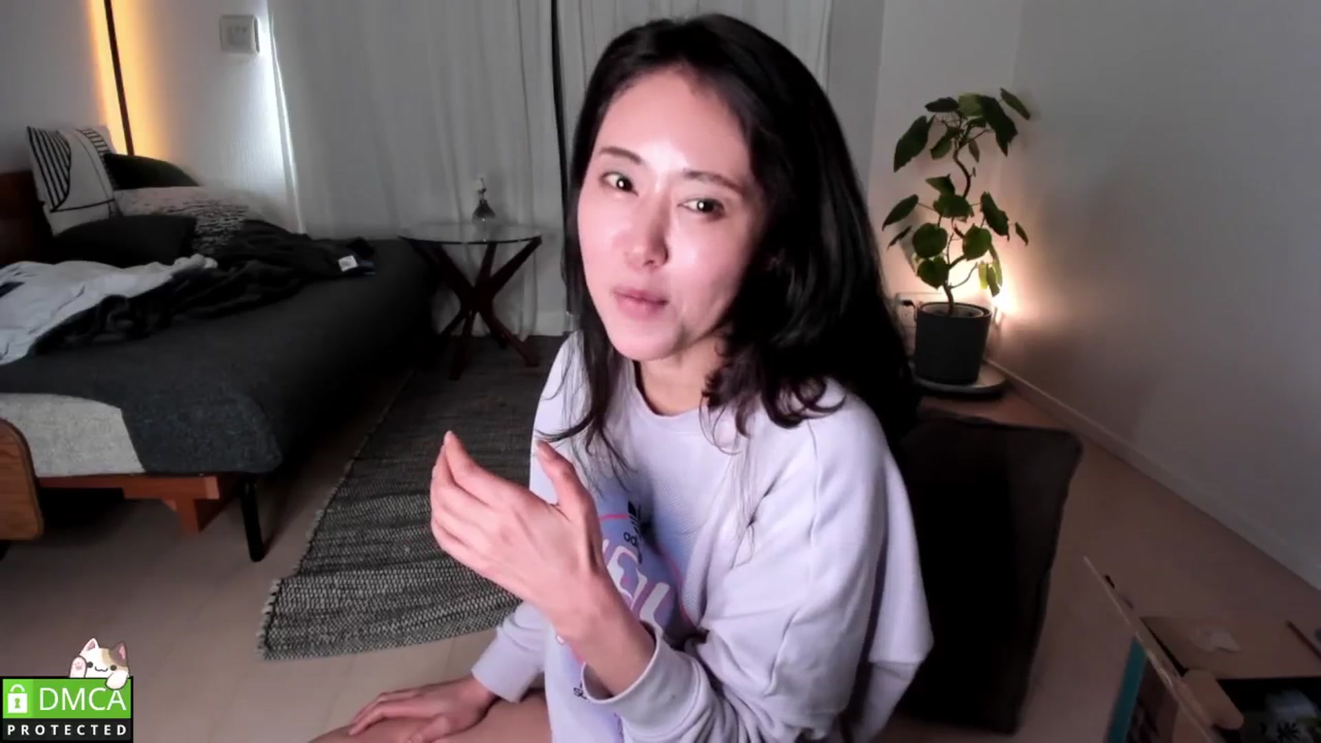 Gallery image thumbnail from ThisIsNanako's myfreecams stream on, 04/06/2026, 24:15 image 5 of 20