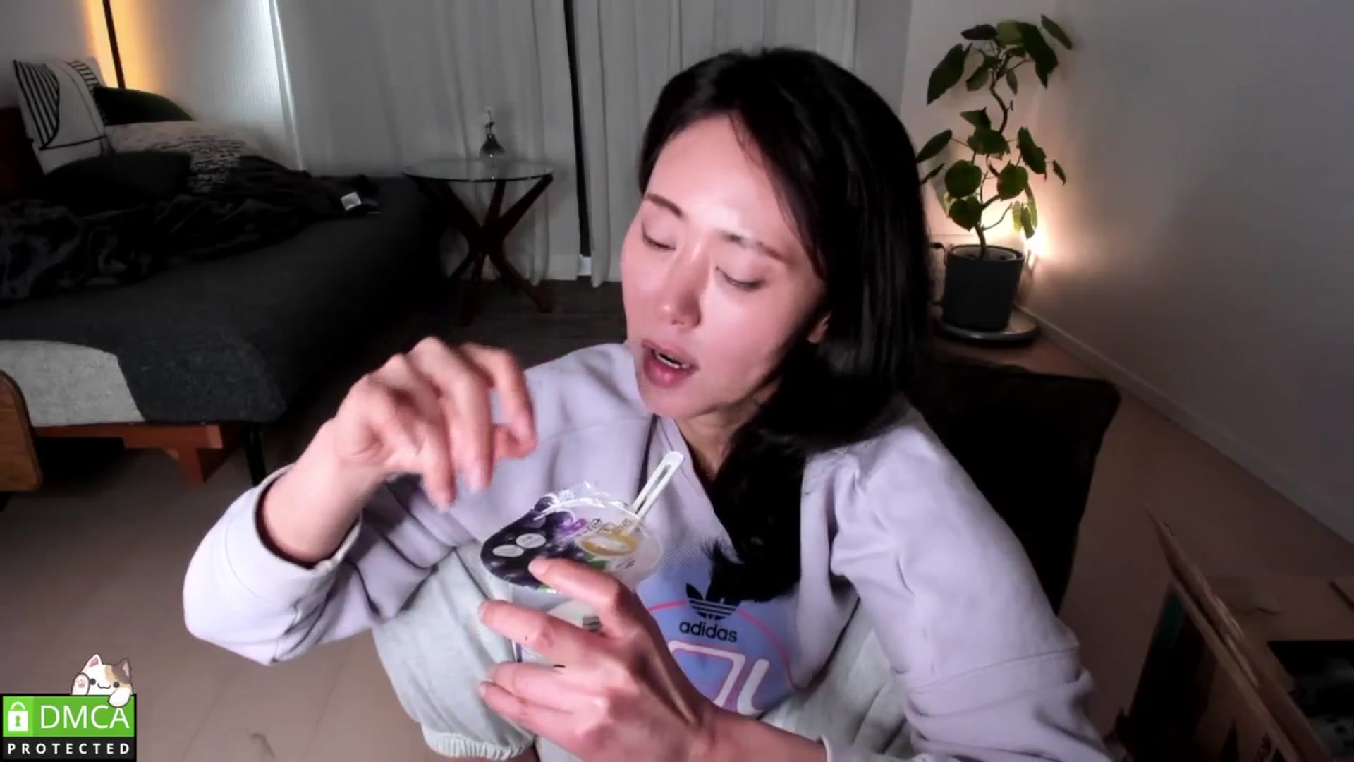 Gallery image thumbnail from ThisIsNanako's myfreecams stream on, 04/06/2026, 24:15 image 2 of 20