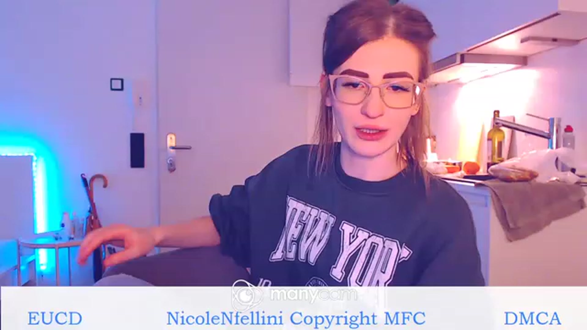 Gallery image thumbnail from This_and_That's myfreecams stream on, 12/01/2022, 03:19 image 9 of 20