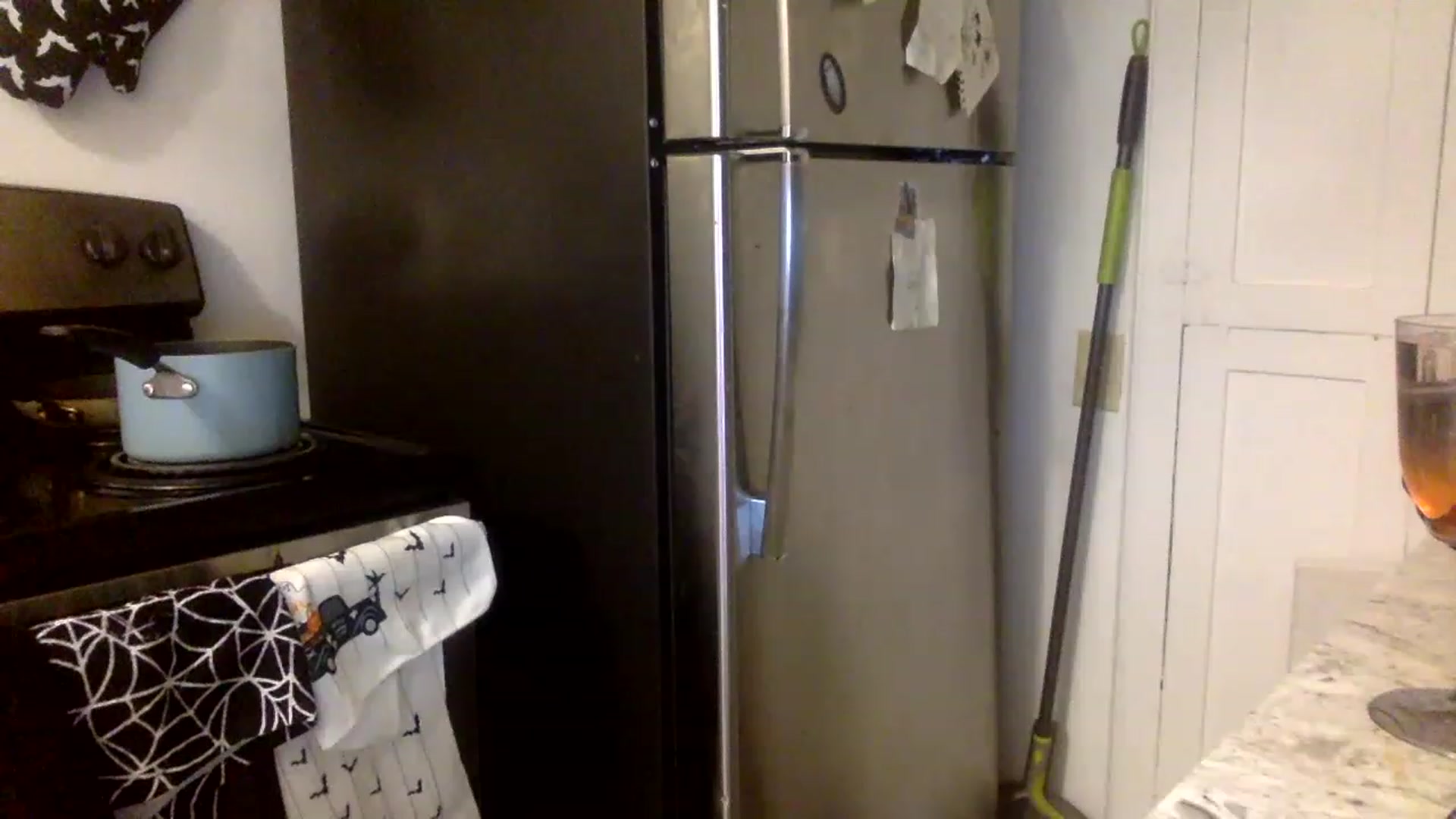 Gallery image thumbnail from ThorneXo's myfreecams stream on, 12/16/2022, 24:40 image 7 of 20