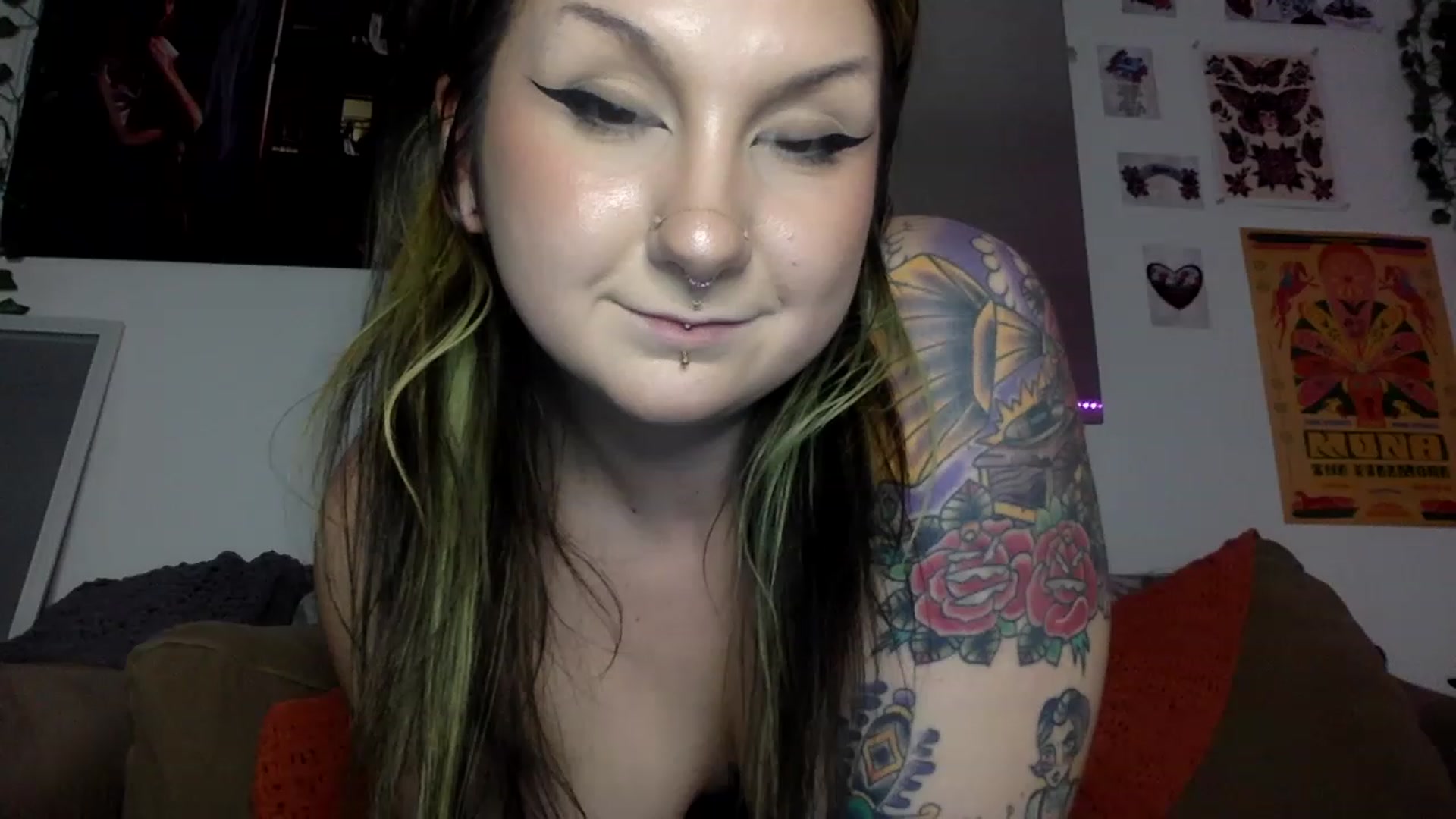 Gallery image thumbnail from ThorneXo's myfreecams stream on, 12/30/2022, 21:52 image 5 of 20