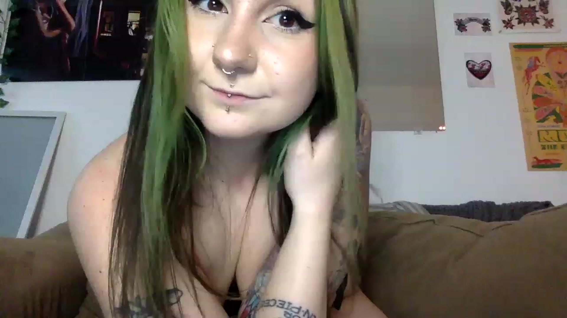 Gallery image thumbnail from ThorneXo's myfreecams stream on, 01/19/2023, 21:52 image 6 of 20
