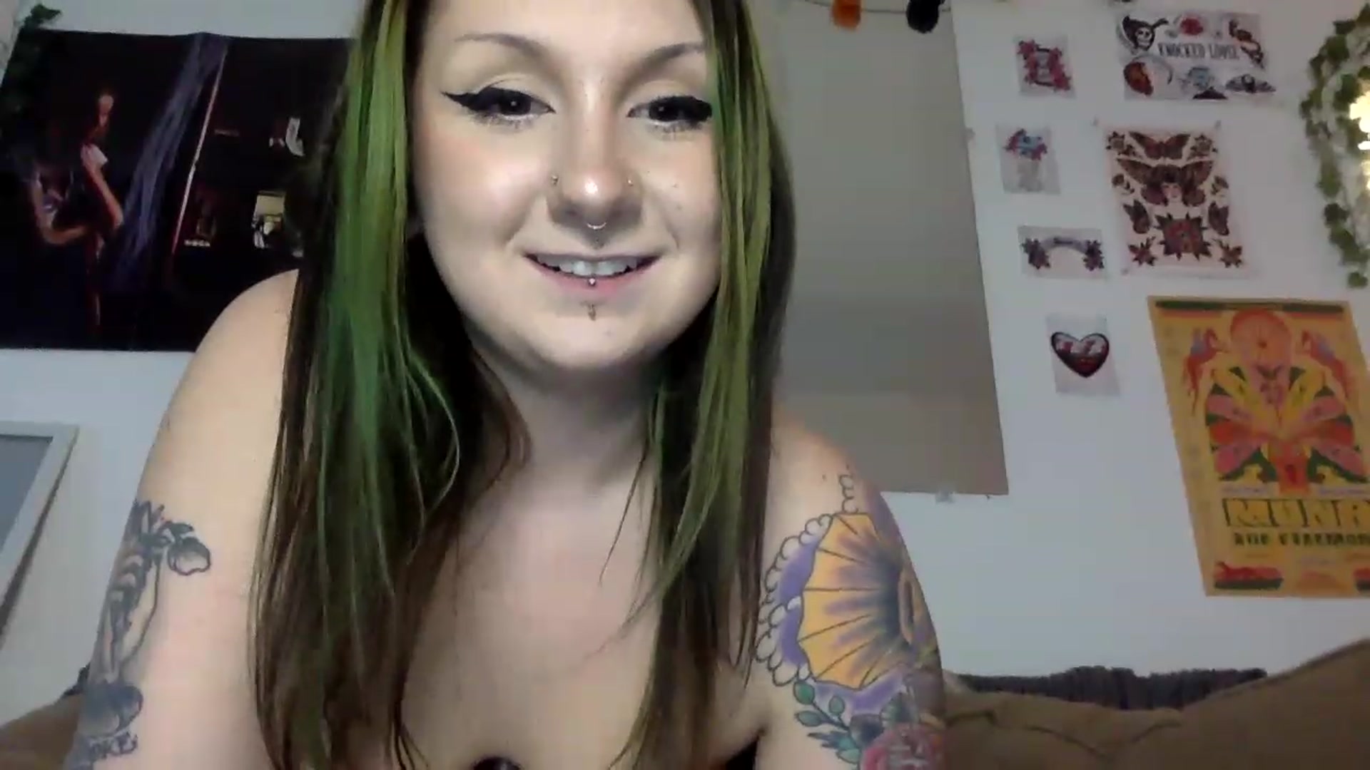 Gallery image thumbnail from ThorneXo's myfreecams stream on, 01/19/2023, 21:52 image 16 of 20