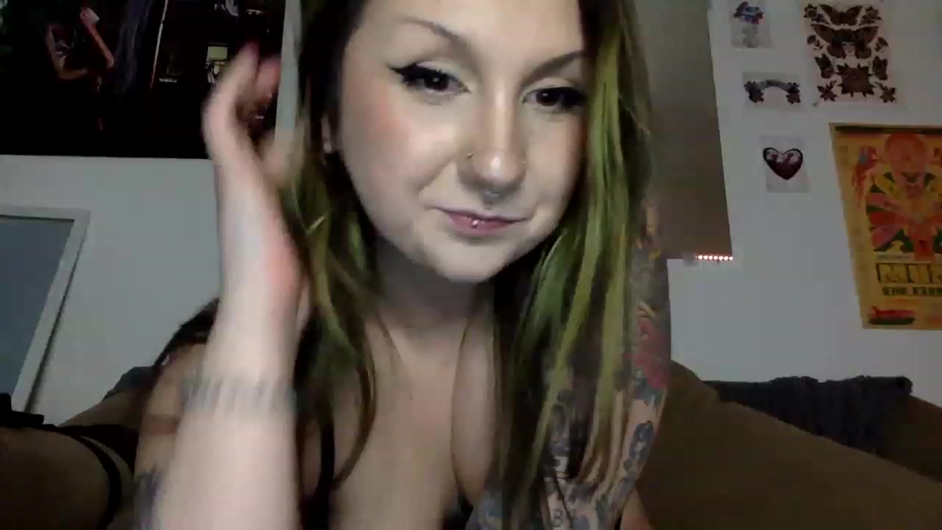 Gallery image thumbnail from ThorneXo's myfreecams stream on, 01/30/2023, 24:05 image 20 of 20