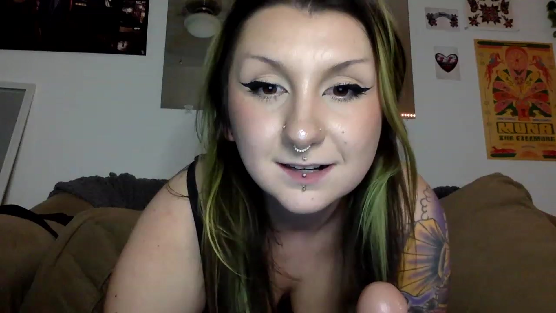 Gallery image thumbnail from ThorneXo's myfreecams stream on, 01/30/2023, 24:05 image 10 of 20