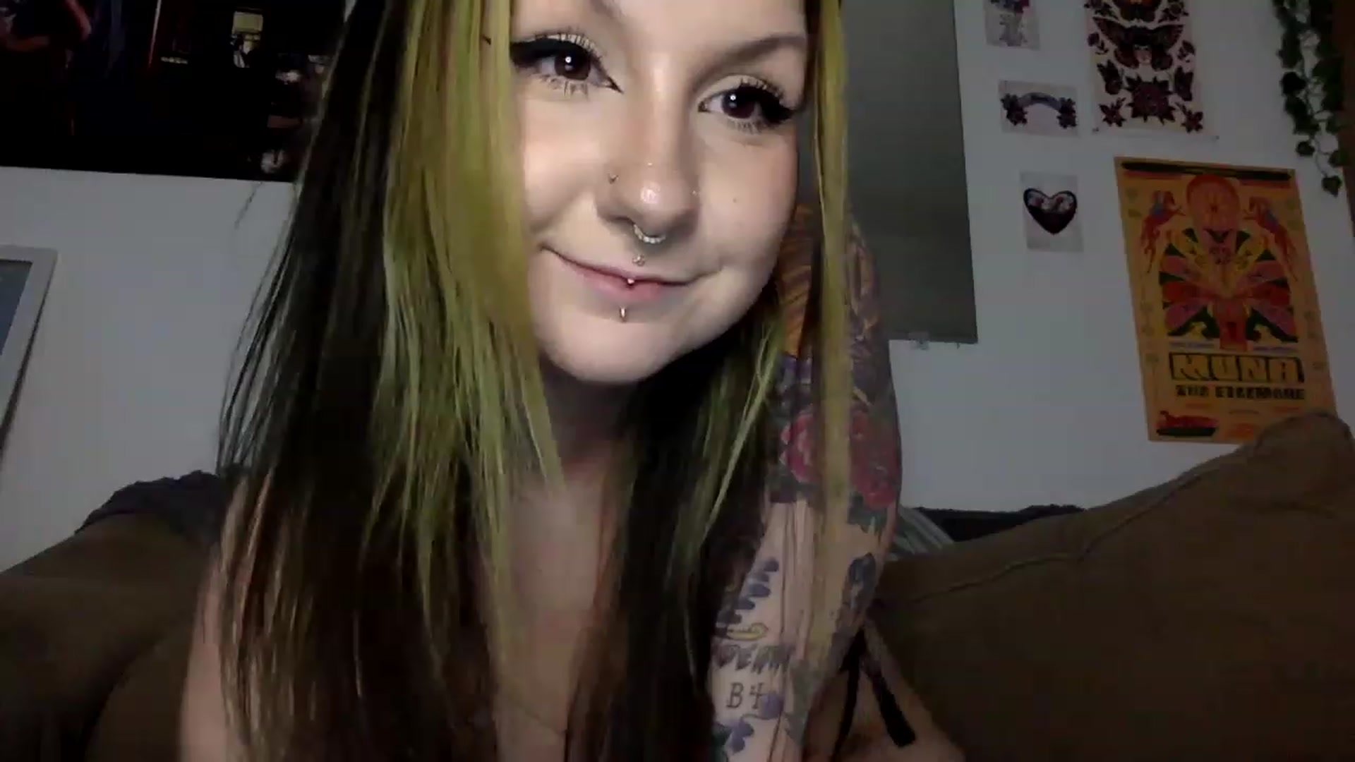 Gallery image thumbnail from ThorneXo's myfreecams stream on, 01/30/2023, 22:54 image 5 of 20