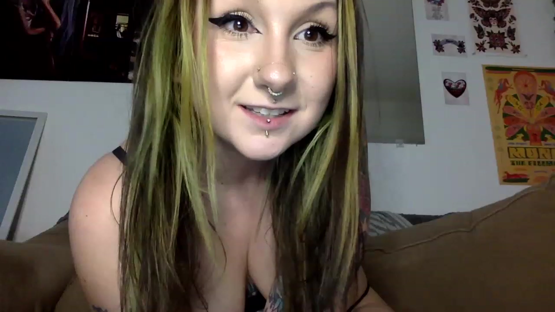 Gallery image thumbnail from ThorneXo's myfreecams stream on, 01/30/2023, 22:54 image 7 of 20