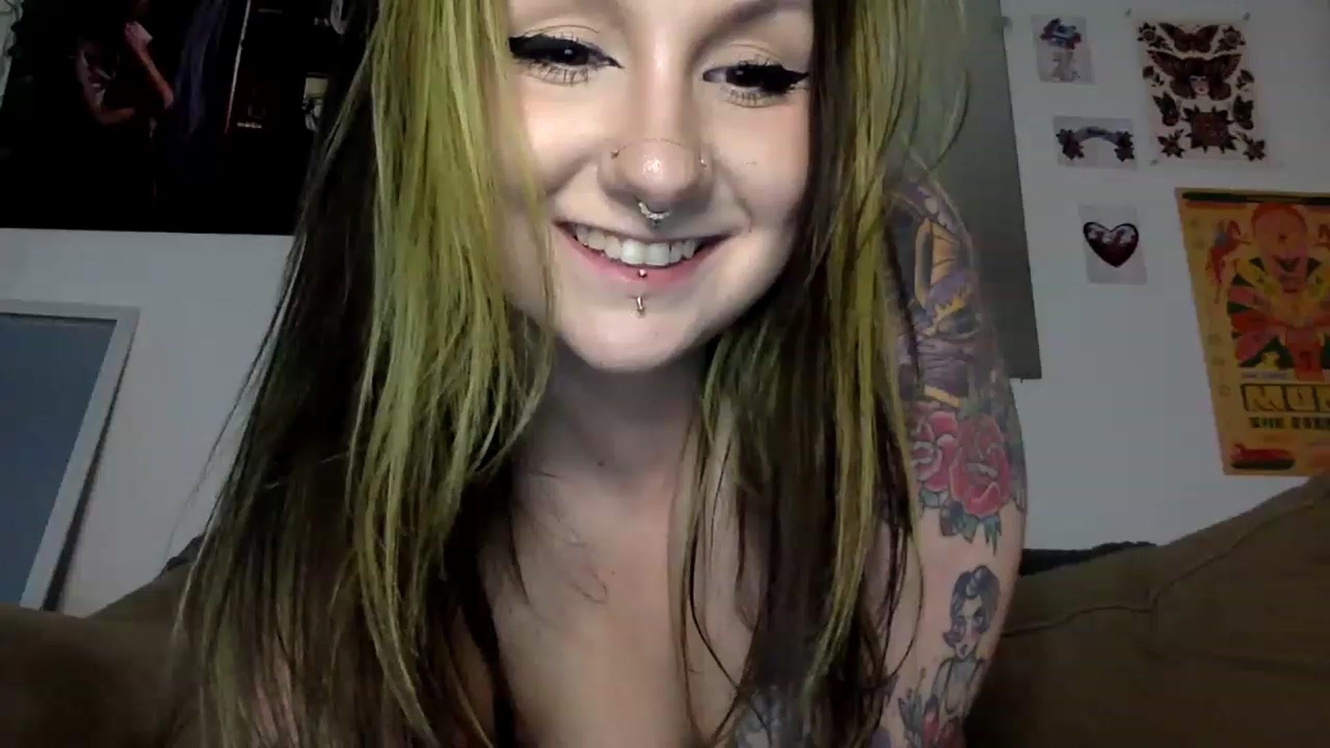 Gallery image thumbnail from ThorneXo's myfreecams stream on, 01/30/2023, 22:54 image 16 of 20