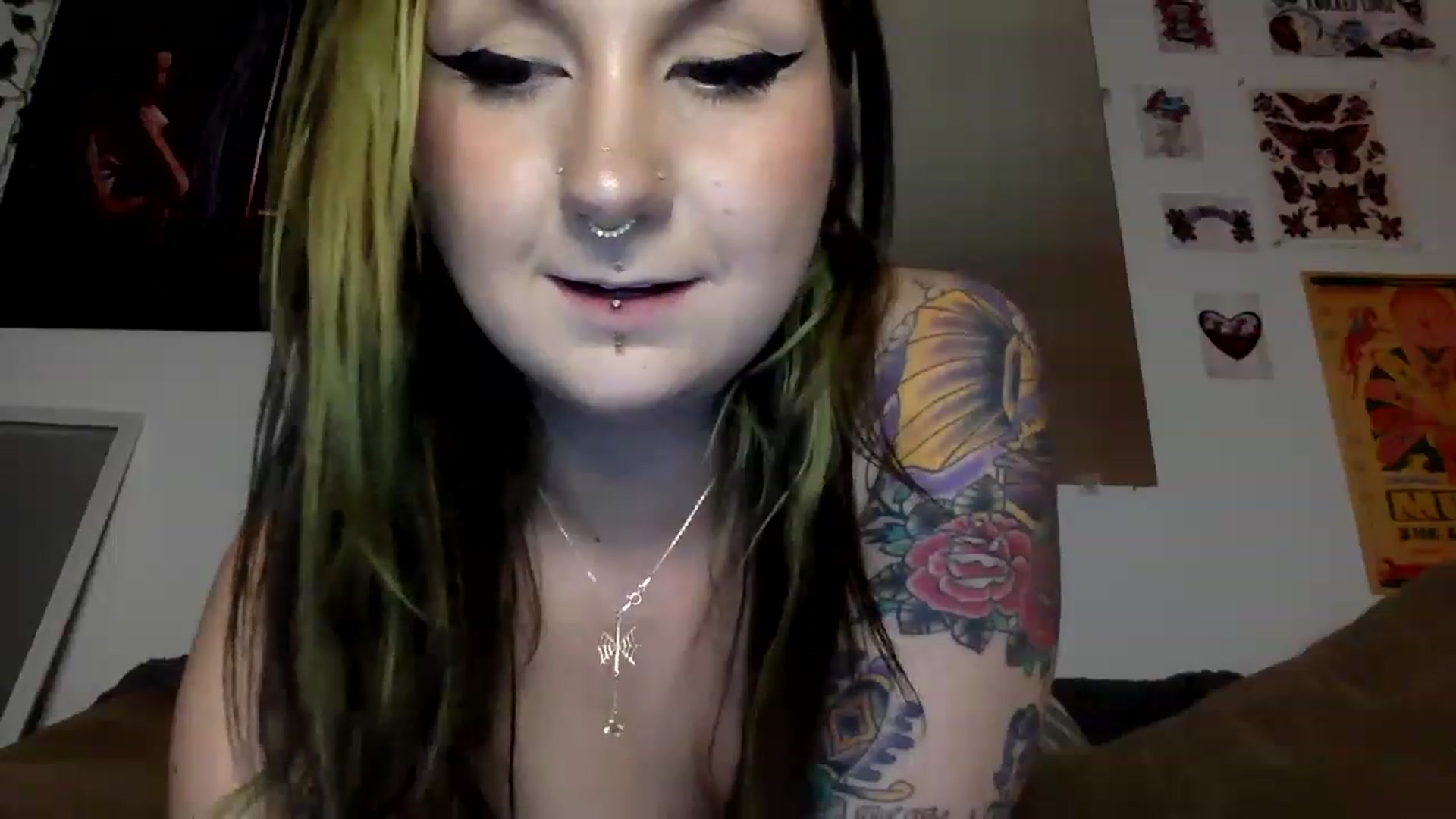 Gallery image thumbnail from ThorneXo's myfreecams stream on, 02/04/2023, 01:43 image 19 of 20