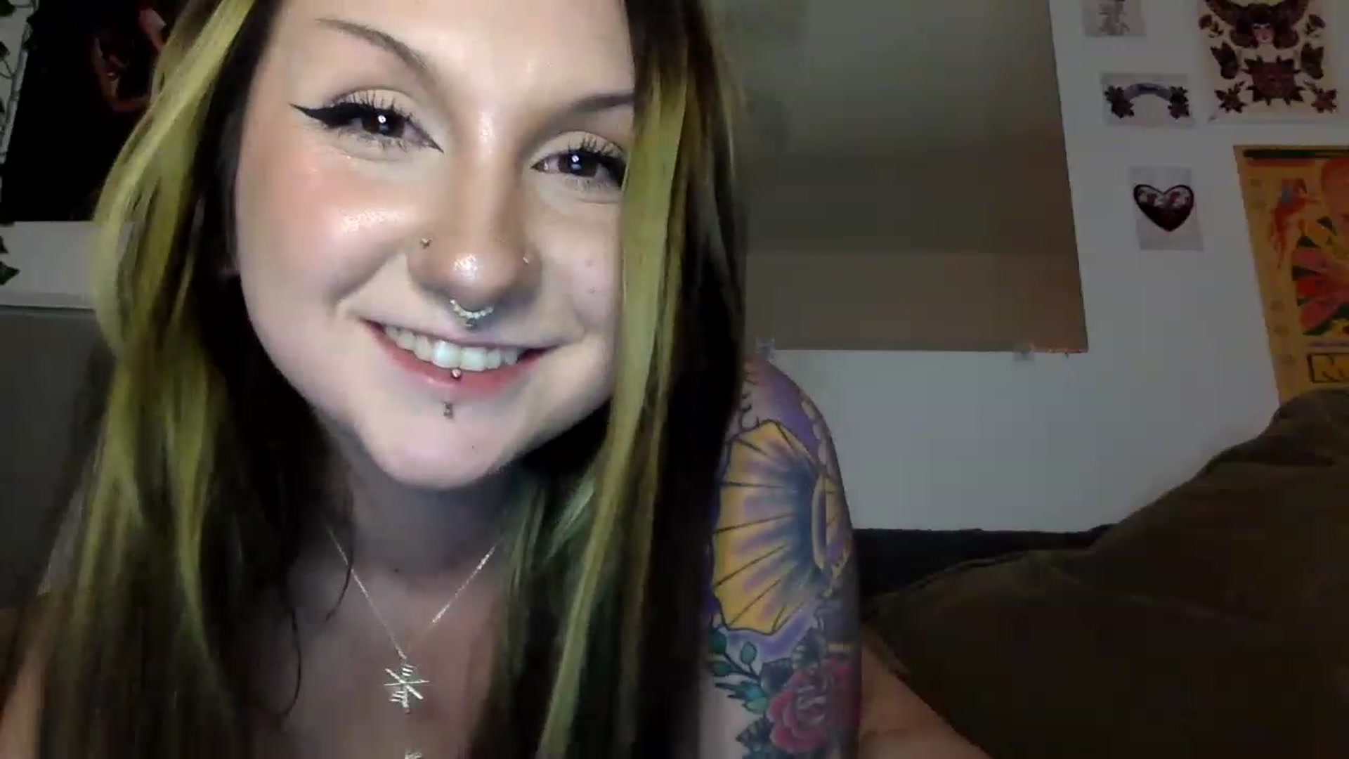 Gallery image thumbnail from ThorneXo's myfreecams stream on, 02/05/2023, 02:00 image 16 of 20