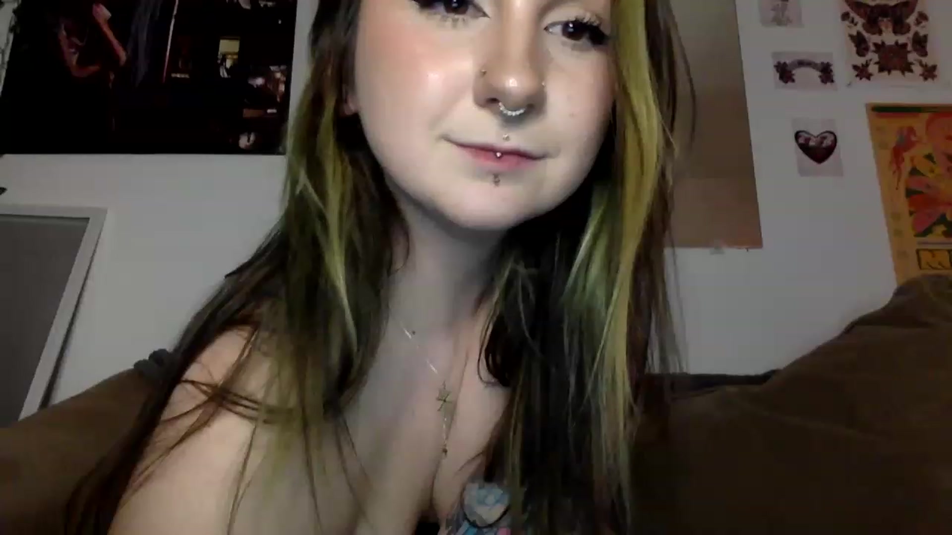 Gallery image thumbnail from ThorneXo's myfreecams stream on, 02/05/2023, 02:00 image 15 of 20