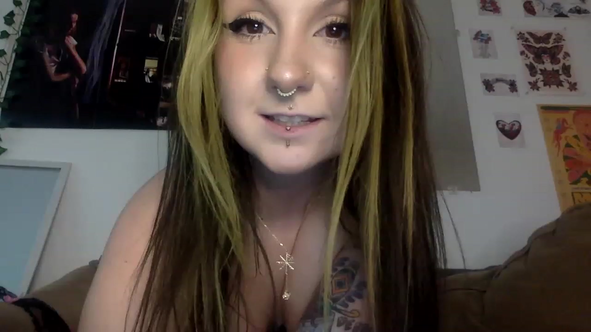 Gallery image thumbnail from ThorneXo's myfreecams stream on, 02/05/2023, 21:59 image 2 of 20