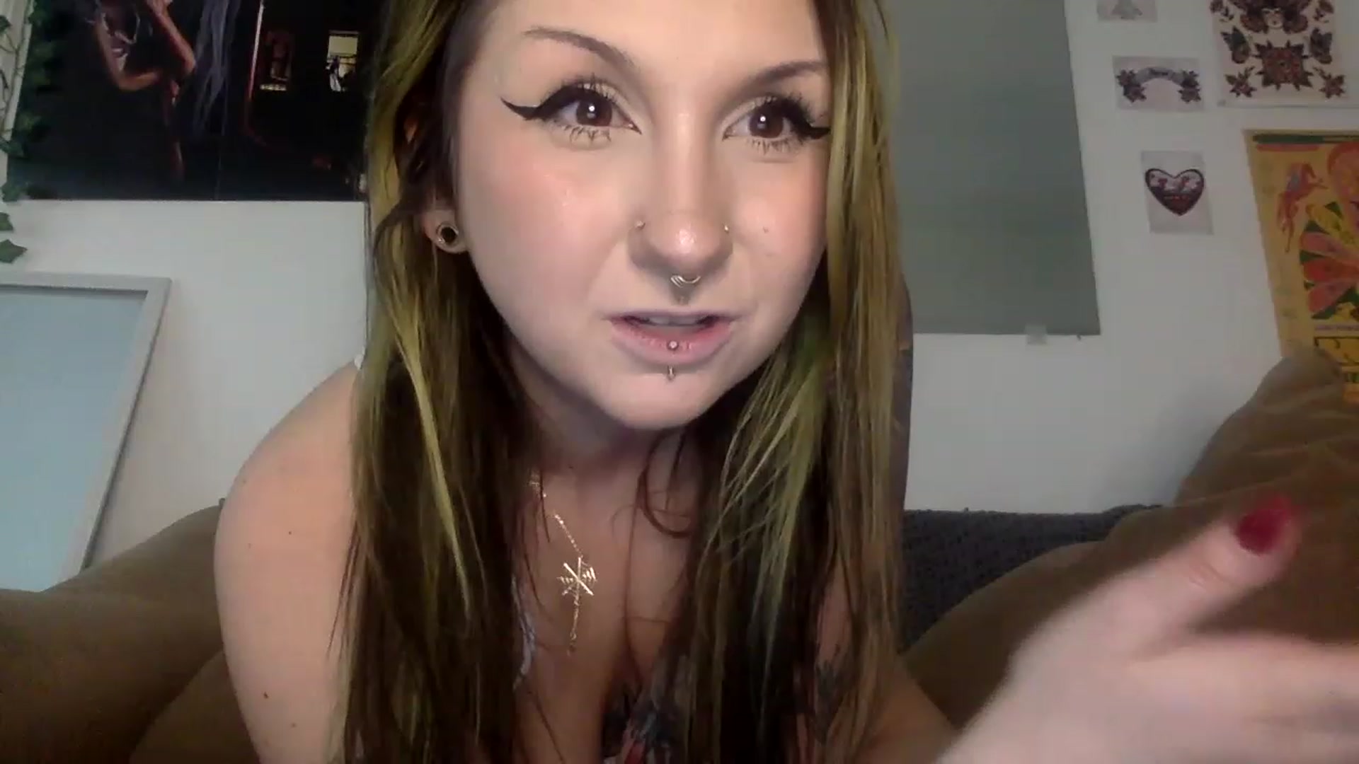 Gallery image thumbnail from ThorneXo's myfreecams stream on, 02/07/2023, 20:14 image 13 of 20
