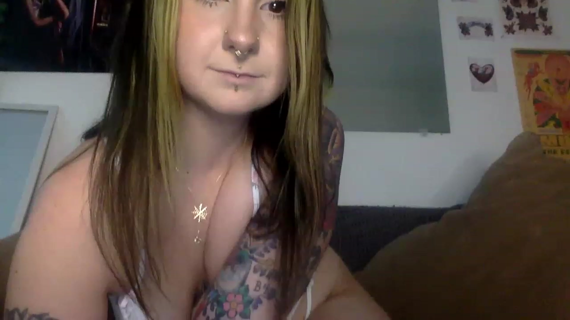 Gallery image thumbnail from ThorneXo's myfreecams stream on, 02/07/2023, 20:14 image 5 of 20