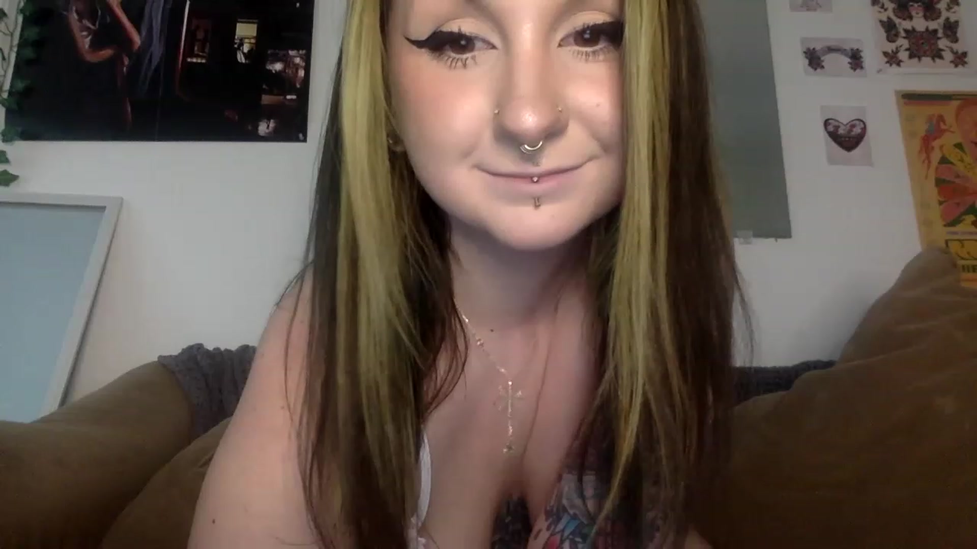 Gallery image thumbnail from ThorneXo's myfreecams stream on, 02/07/2023, 20:14 image 7 of 20