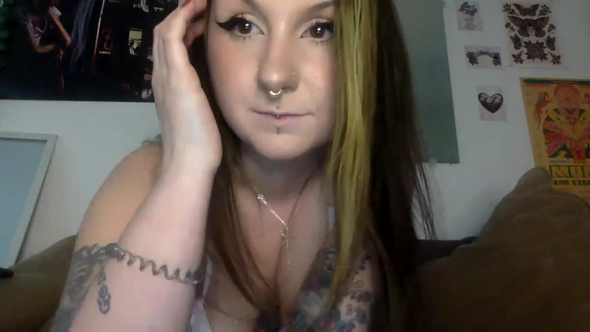 Gallery image thumbnail from ThorneXo's myfreecams stream on, 02/07/2023, 20:14 image 3 of 20