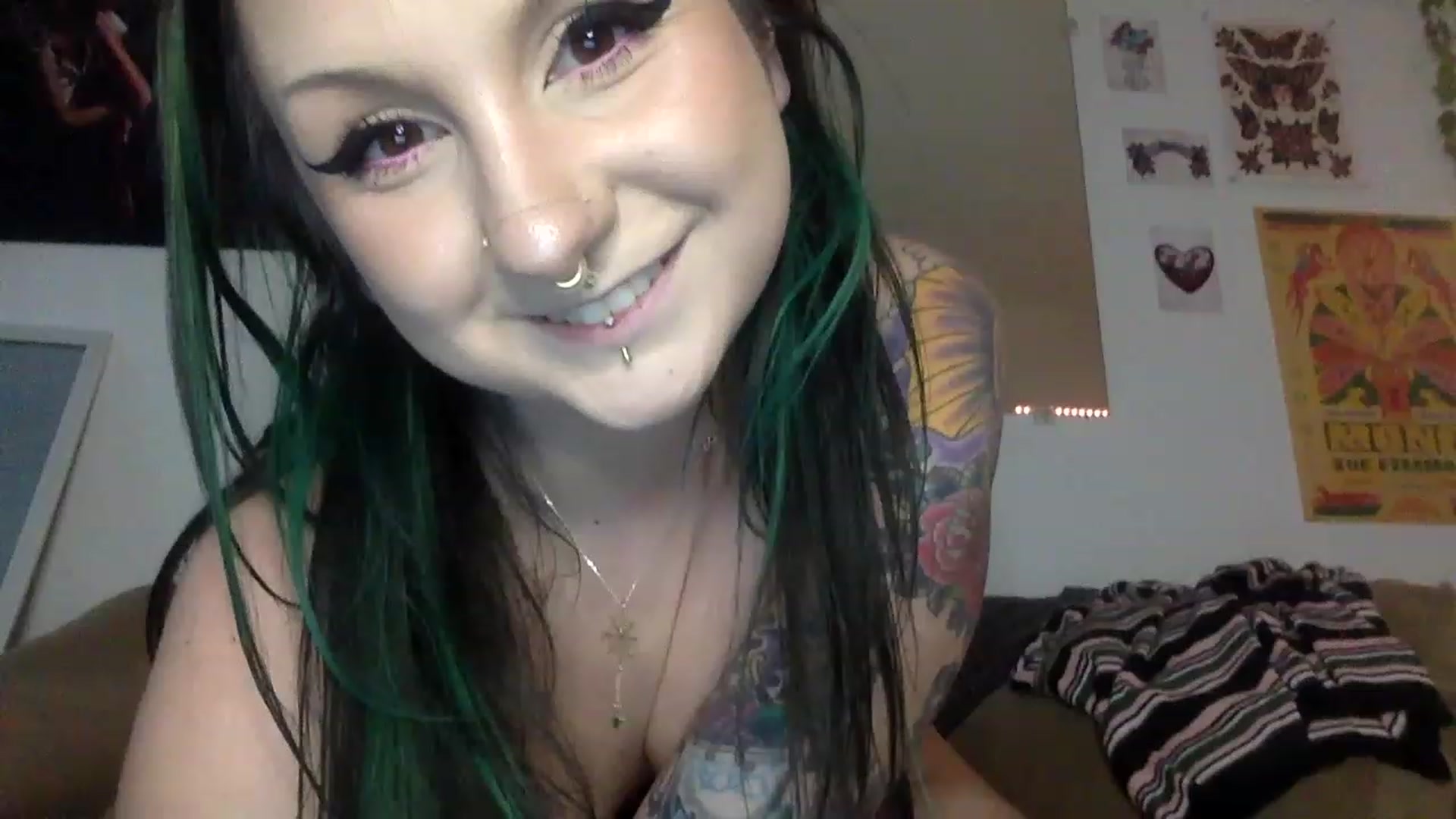 Gallery image thumbnail from ThorneXo's myfreecams stream on, 02/14/2023, 24:36 image 8 of 20