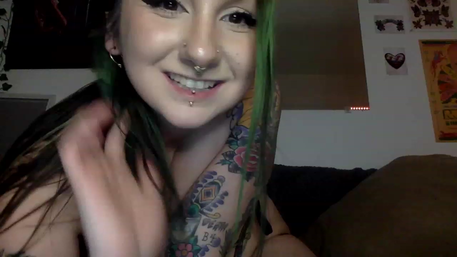 Gallery image thumbnail from ThorneXo's myfreecams stream on, 02/17/2023, 02:09 image 3 of 20