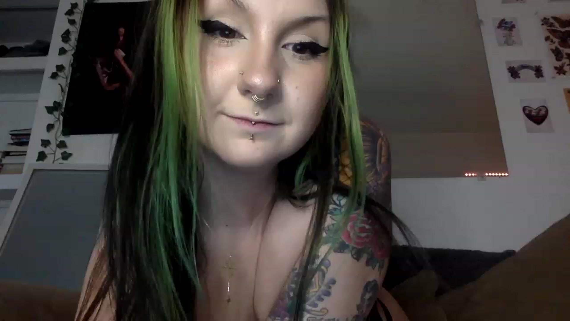 Gallery image thumbnail from ThorneXo's myfreecams stream on, 02/27/2023, 22:00 image 1 of 20