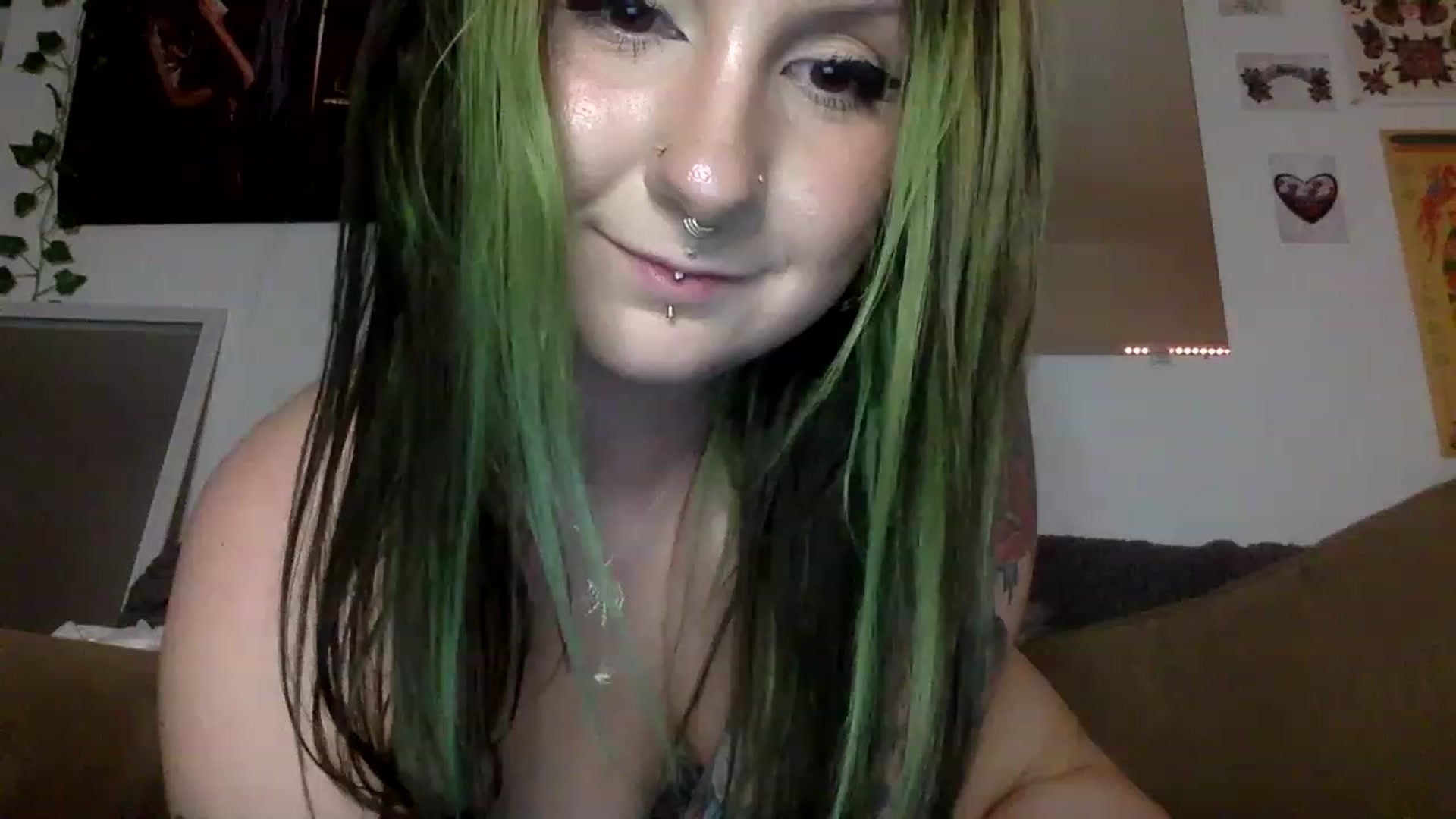 Gallery image thumbnail from ThorneXo's myfreecams stream on, 03/04/2023, 02:03 image 15 of 20