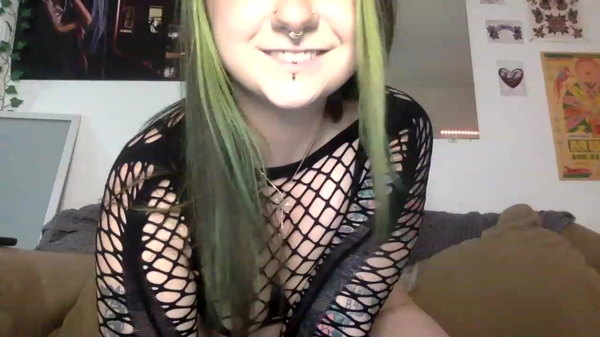 Gallery image thumbnail from ThorneXo's myfreecams stream on, 03/06/2023, 22:20 image 7 of 20