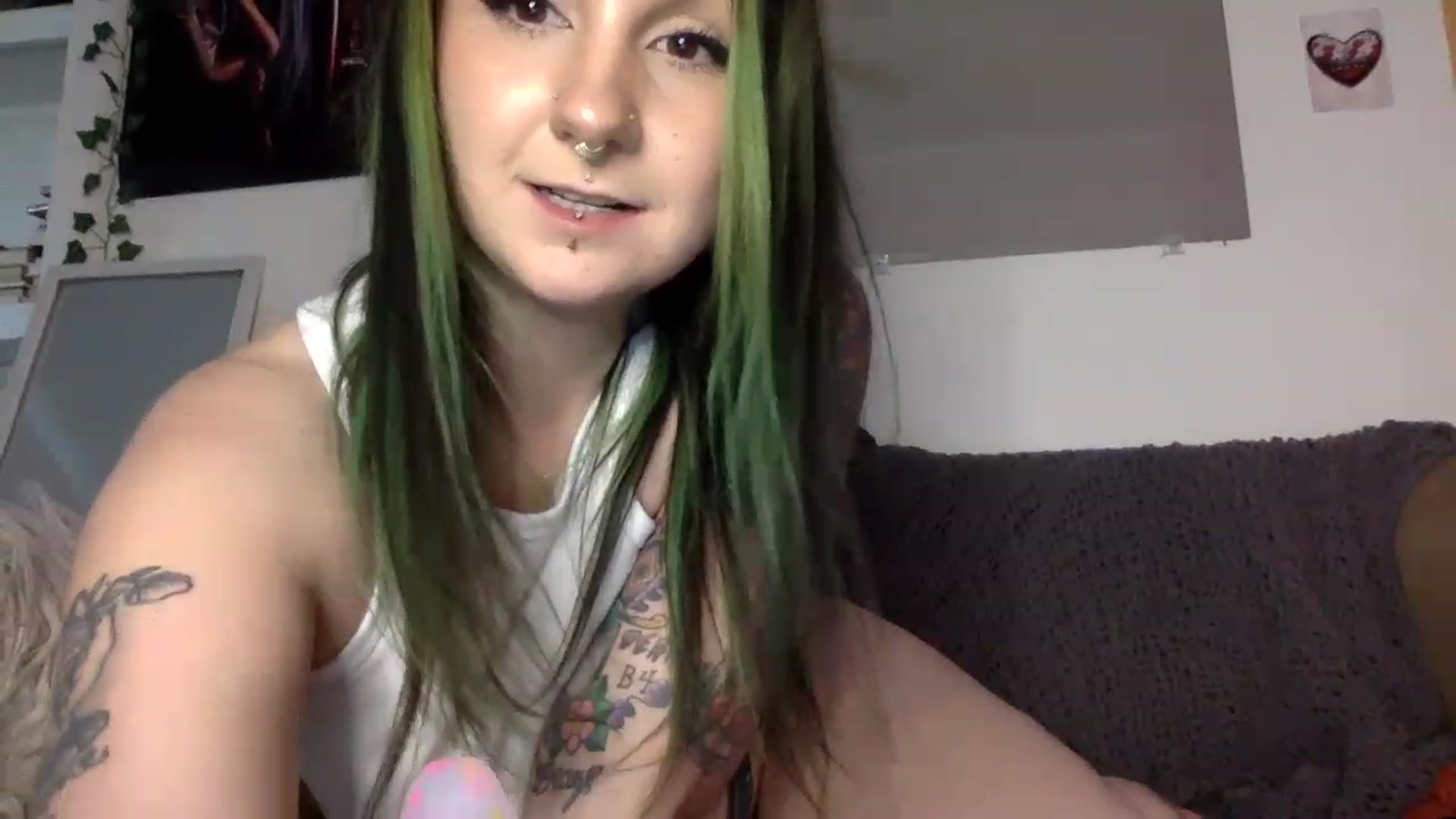 Gallery image thumbnail from ThorneXo's myfreecams stream on, 04/08/2023, 22:02 image 20 of 20