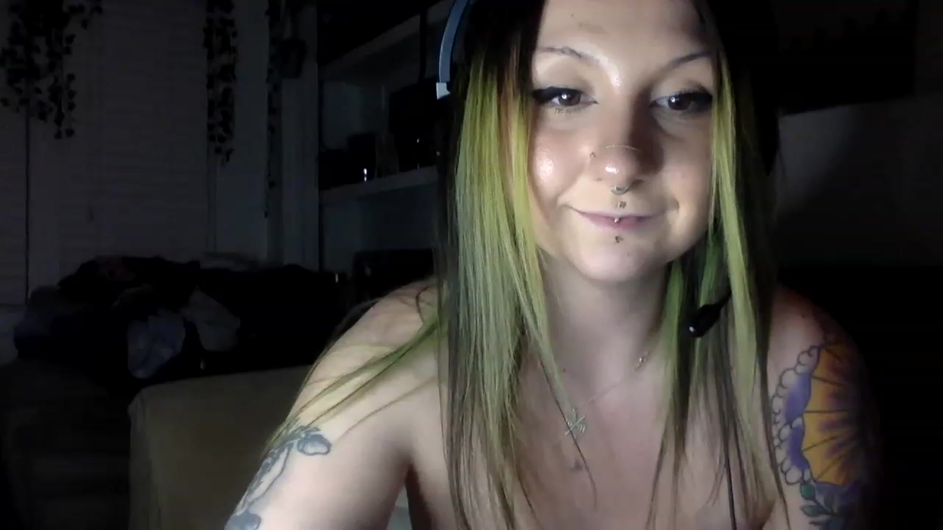 Gallery image thumbnail from ThorneXo's myfreecams stream on, 04/26/2023, 04:30 image 20 of 20