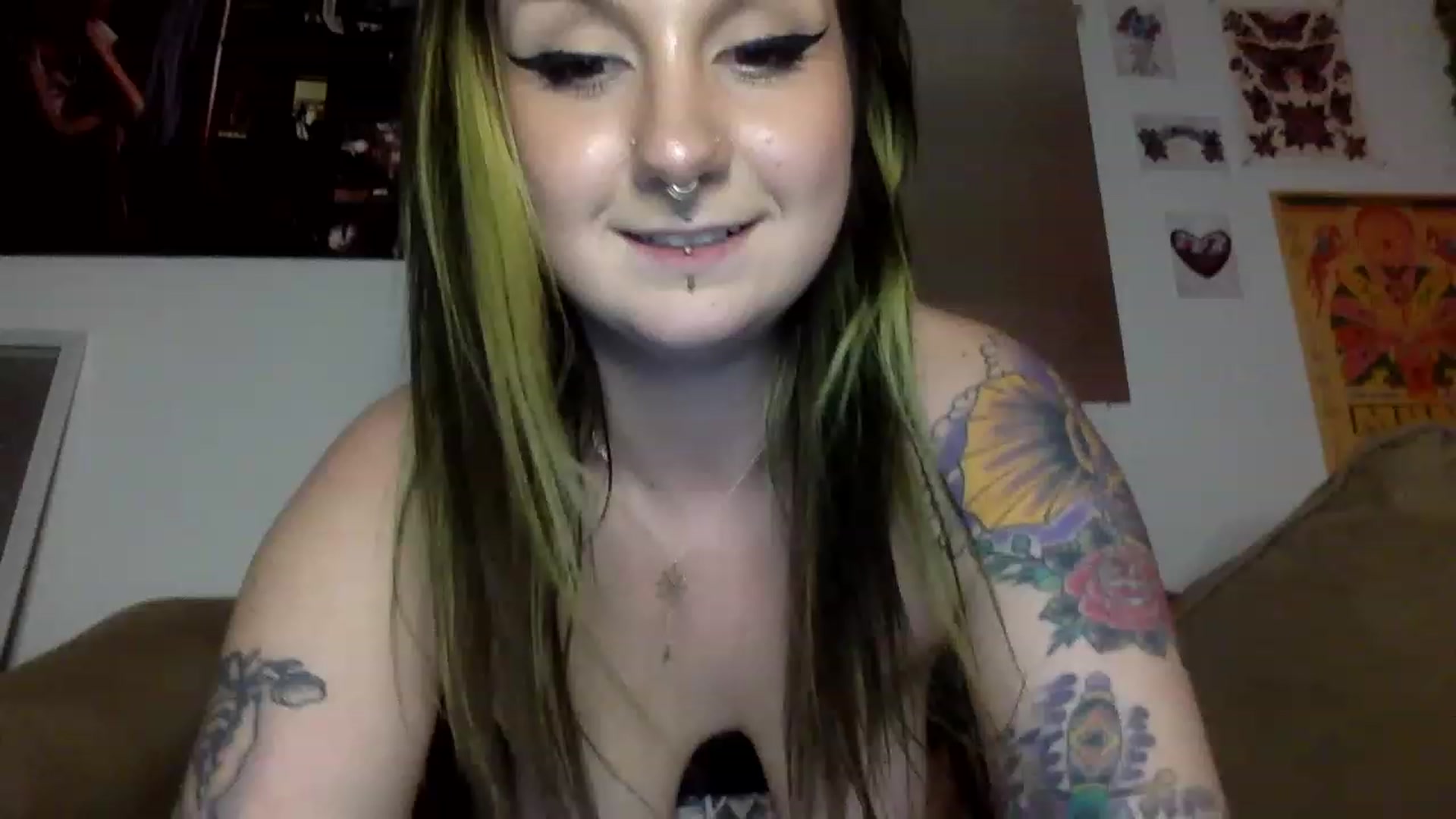 Gallery image thumbnail from ThorneXo's myfreecams stream on, 04/27/2023, 04:28 image 14 of 20