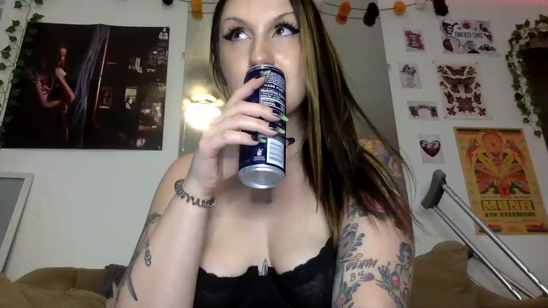 Gallery image thumbnail from ThorneXo's myfreecams stream on, 05/15/2023, 22:48 image 16 of 20