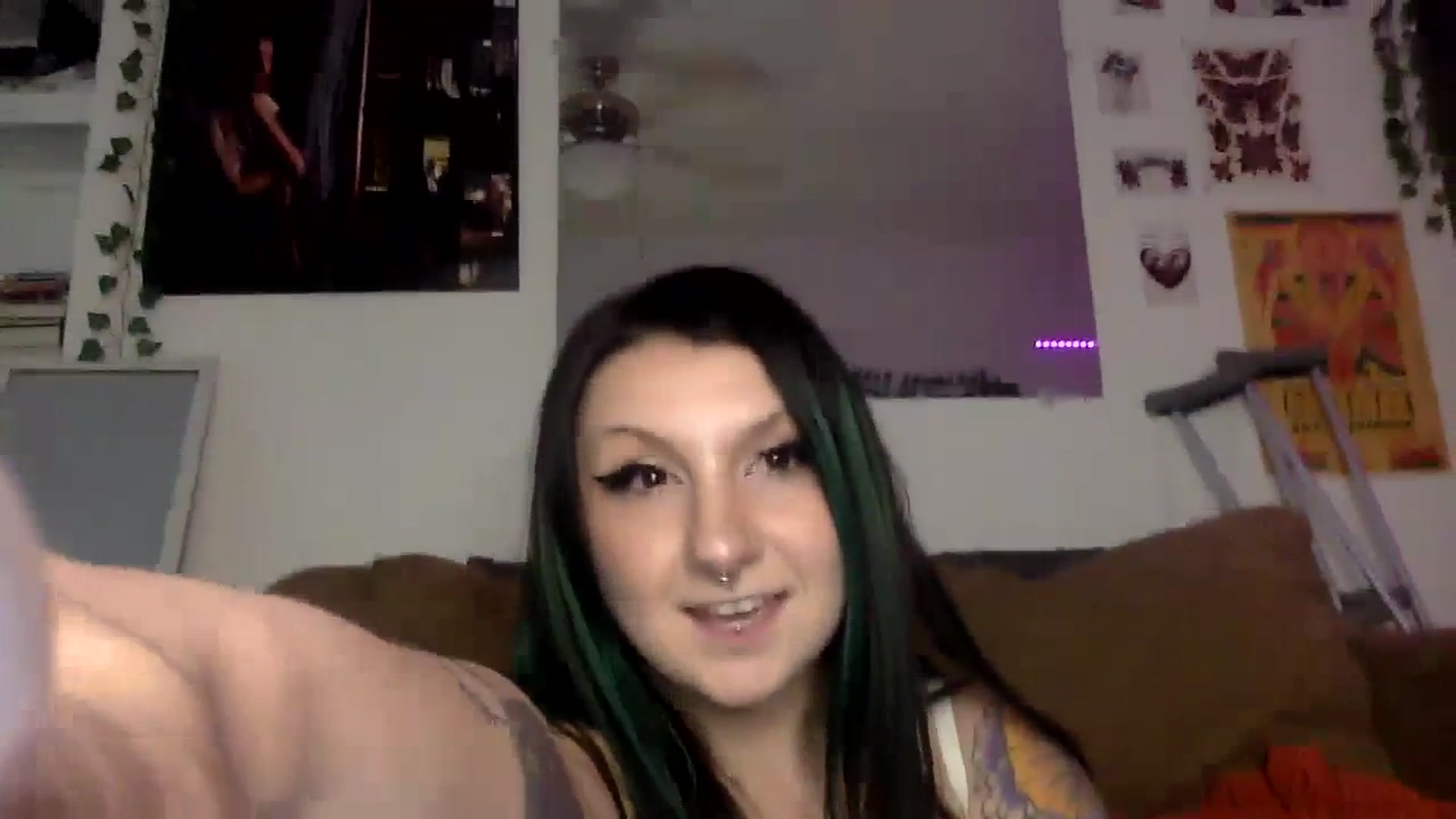 Gallery image thumbnail from ThorneXo's myfreecams stream on, 06/16/2023, 23:27 image 5 of 20