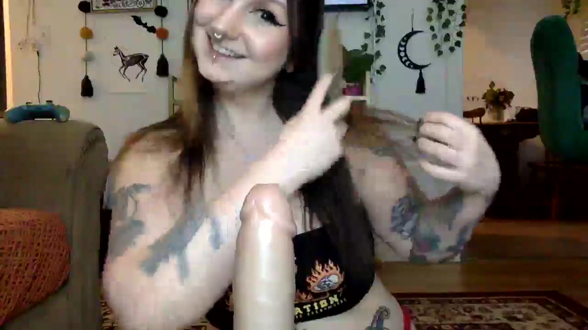Gallery image thumbnail from ThorneXo's myfreecams stream on, 02/10/2025, 22:30 image 4 of 20